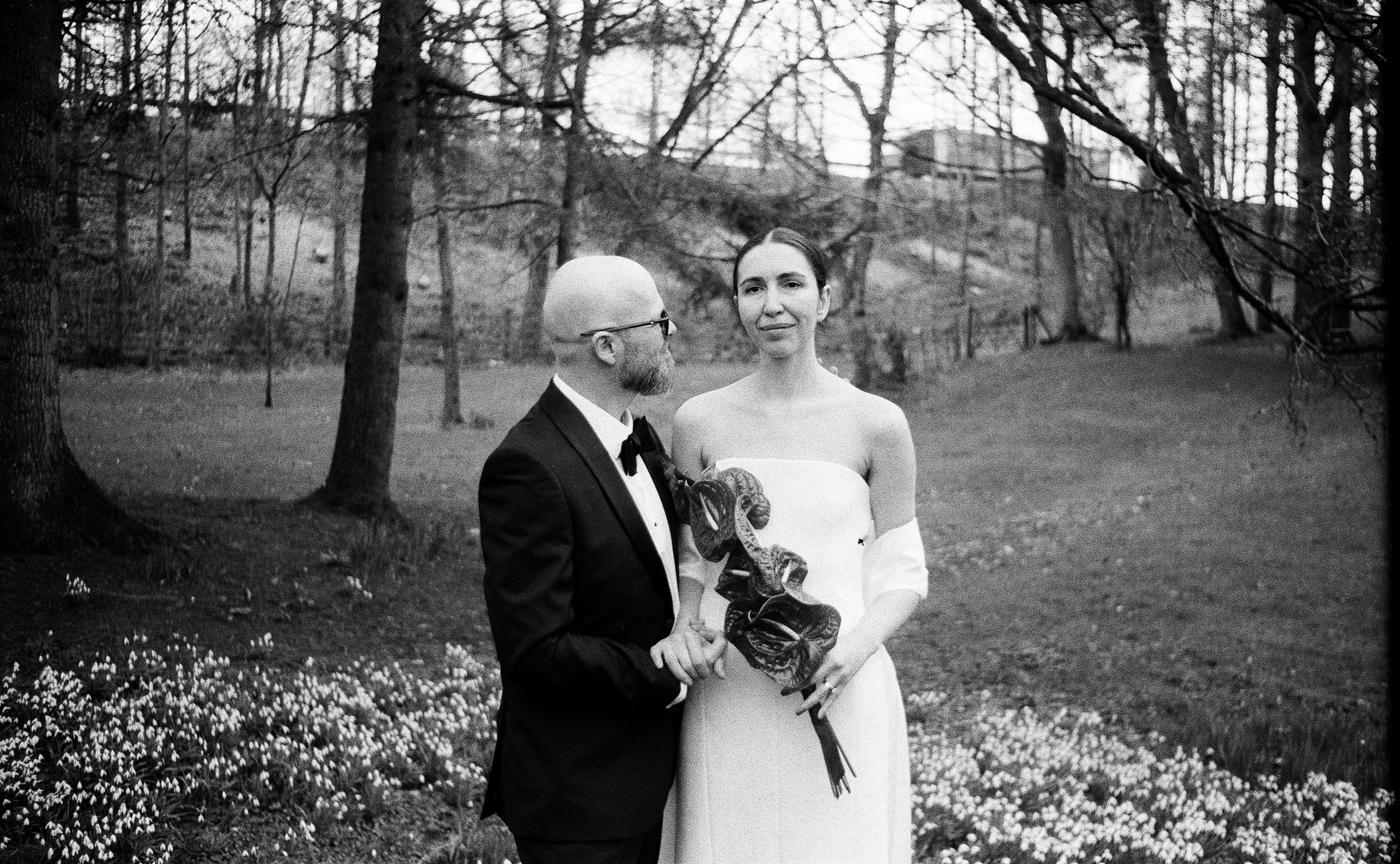 Wedding on Black n White Film. Molfar Visuals
