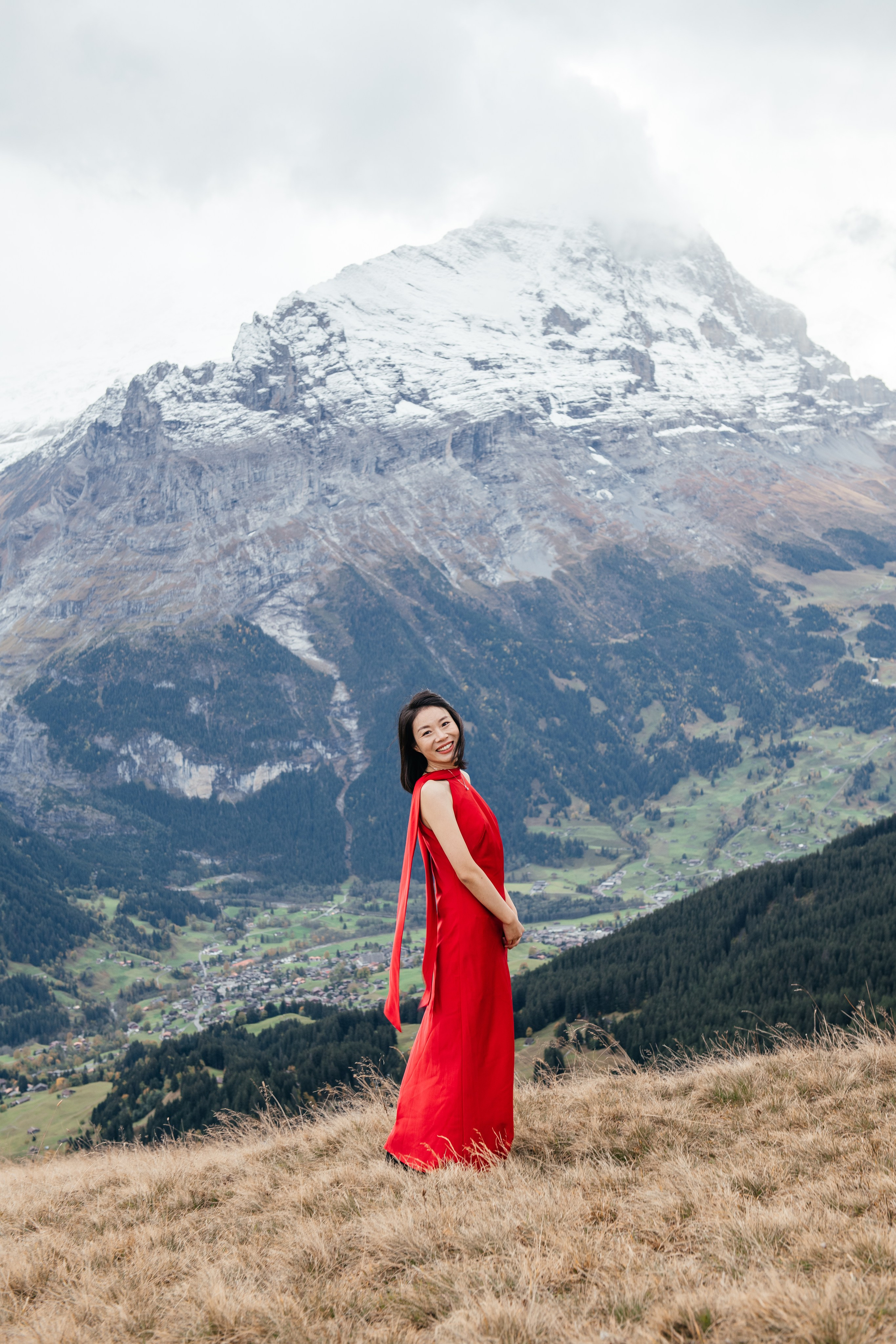 Kaiwen & Xiaoming Grindelwald, Switzerland. I am Elena Altendorfer. Wedding photographer in Zurich and Switzerland