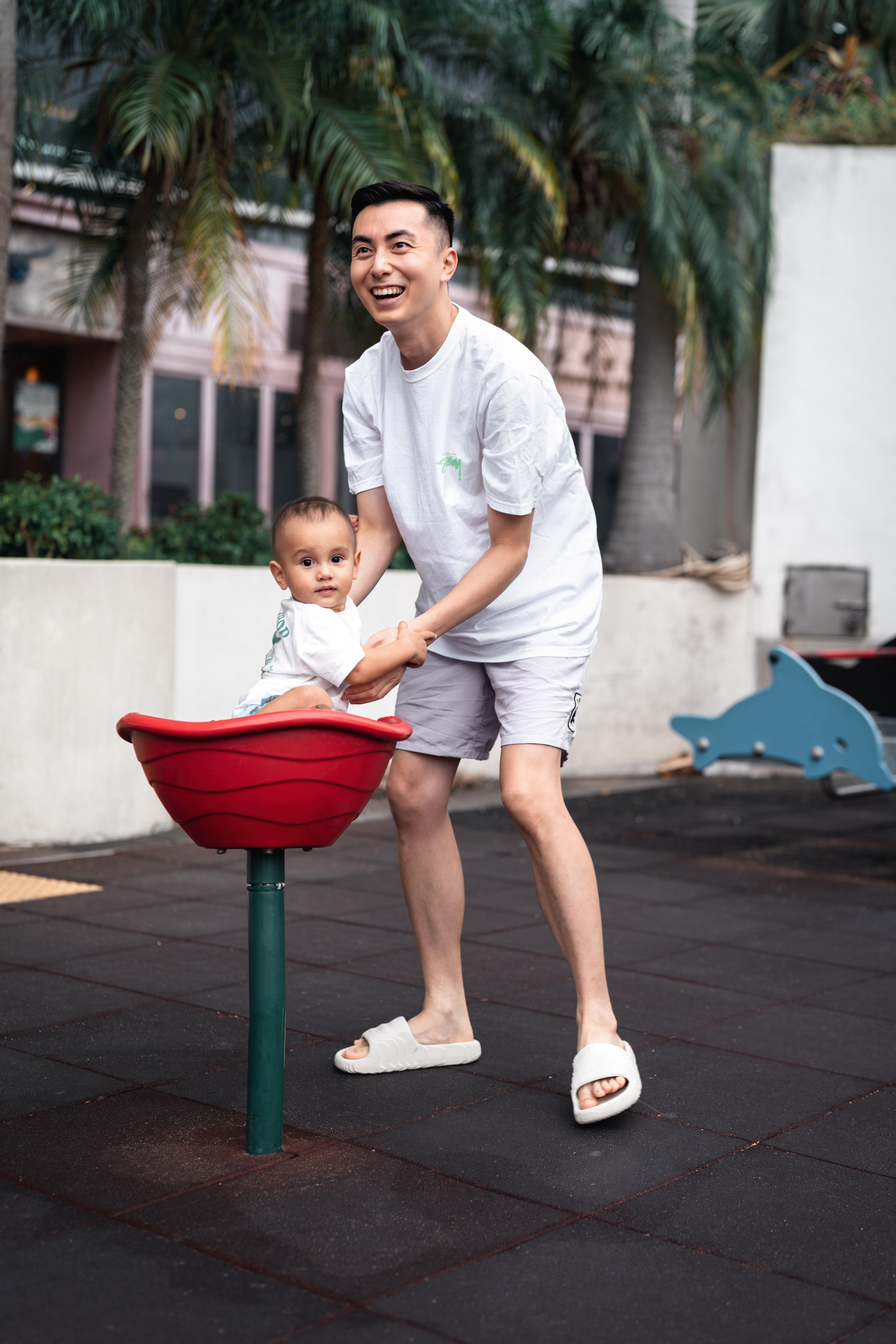 OLGA & DEREK | REPULSE BAY BEACH. PHOTOGRAPHER IN HONG KONG (WEDDING, FASHION, FAMILY, EVENTS)