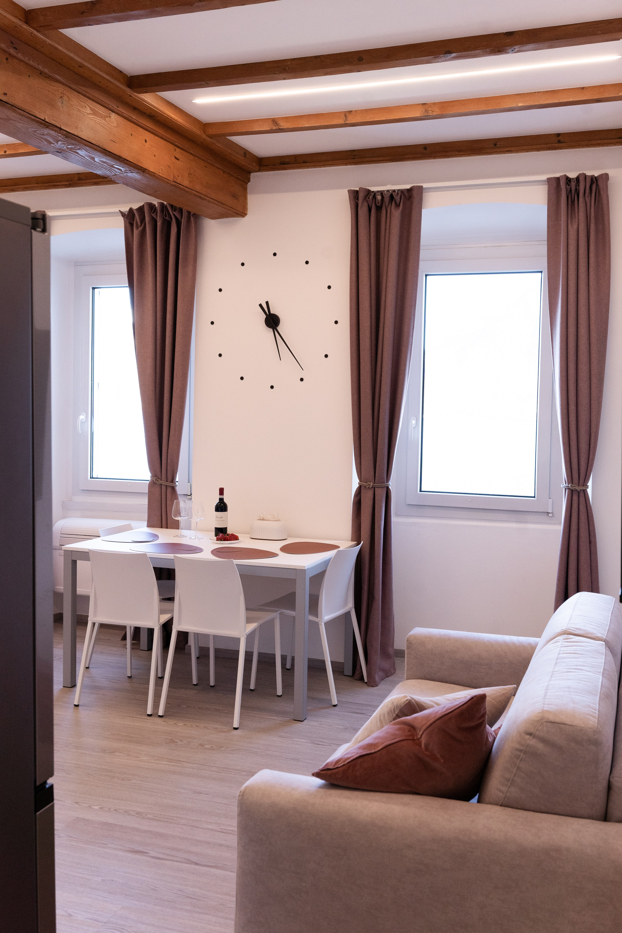 Lake Maggiore apartment. PHOTOGRAPHER IN ITALY