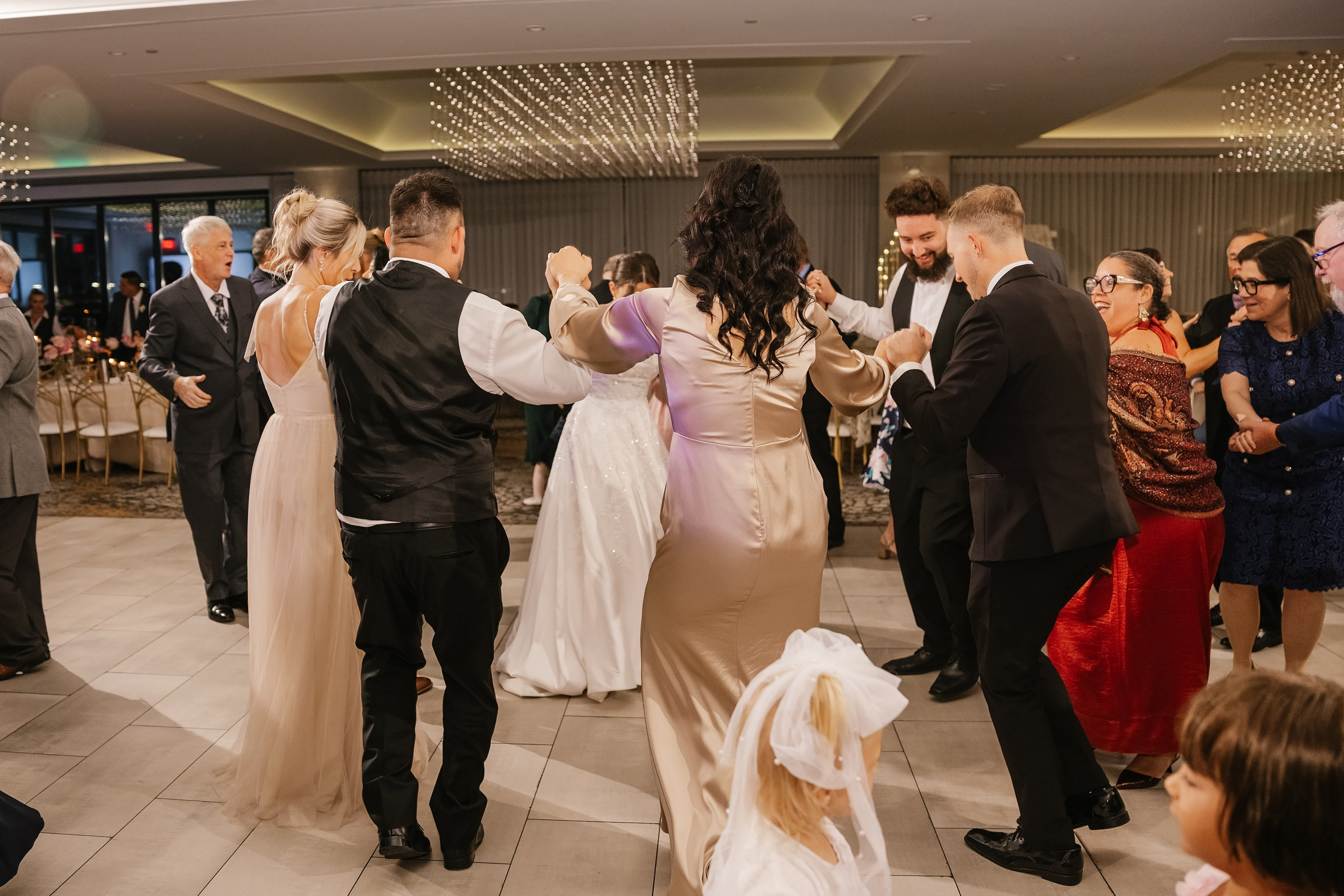 09.06.2025 Wedding. Wedding family event photographer in Chicago Nick Yushevich