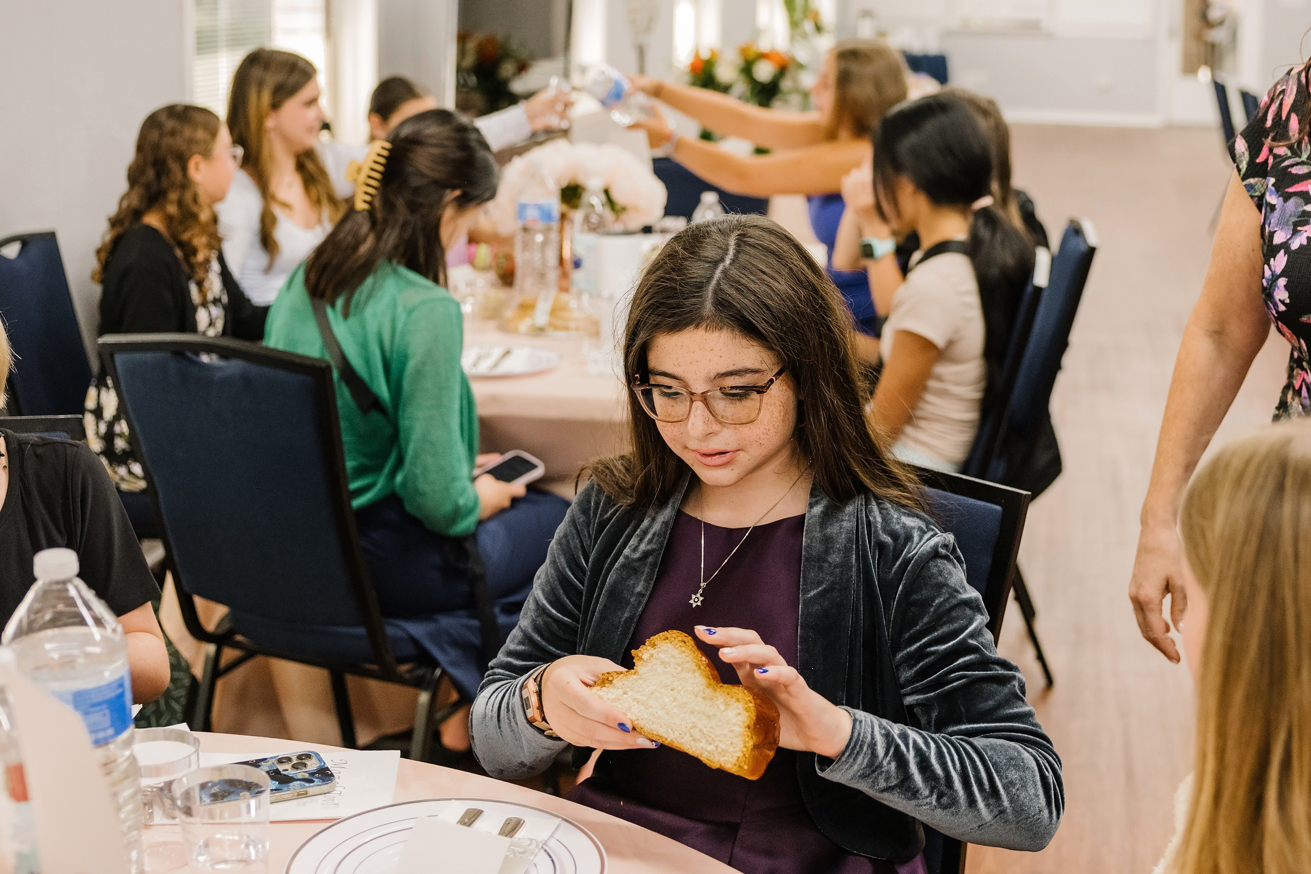 09.01.2025 Bat Mitzvah. Wedding family event photographer in Chicago Nick Yushevich