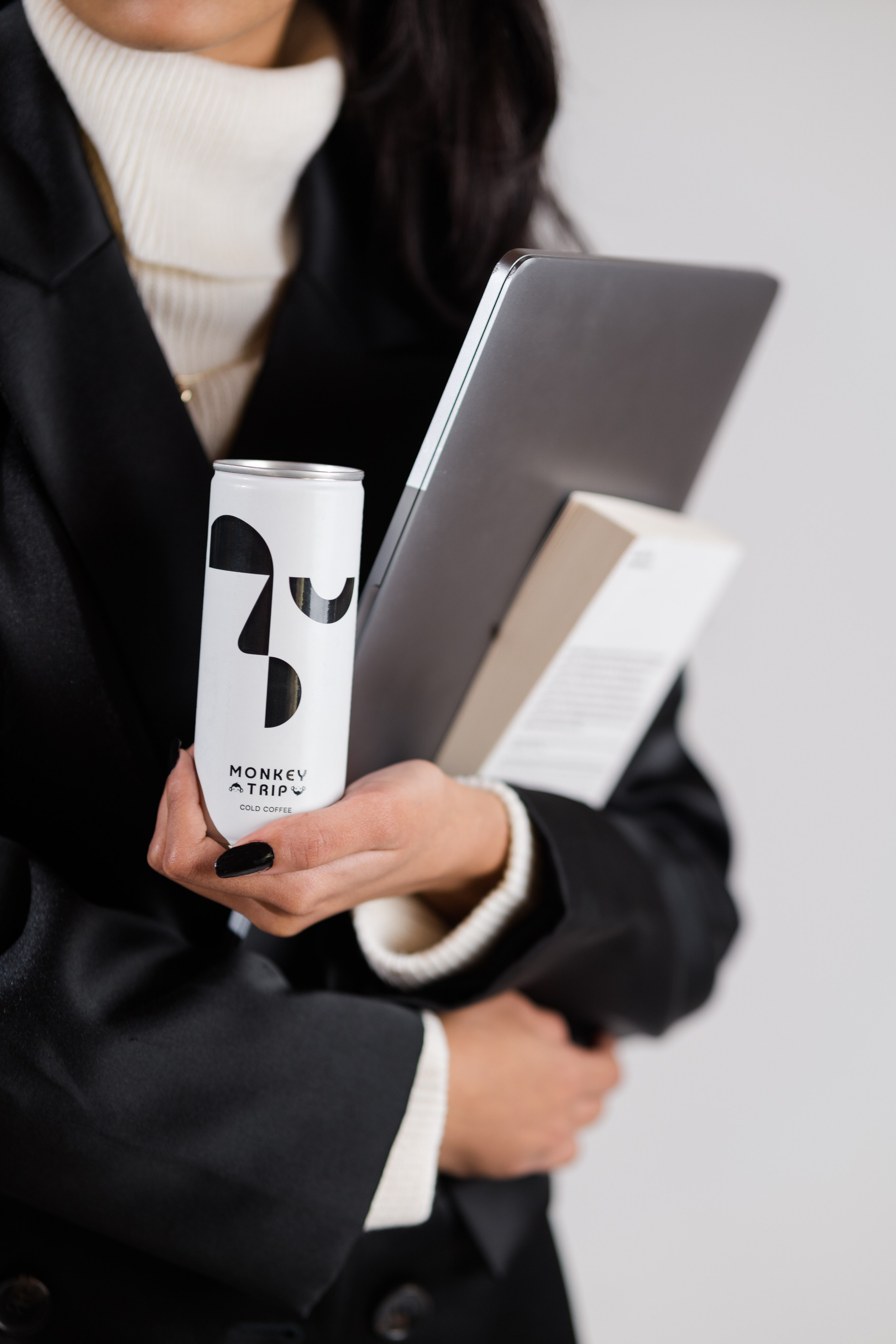 Product Styling for Monkeytrip beverage