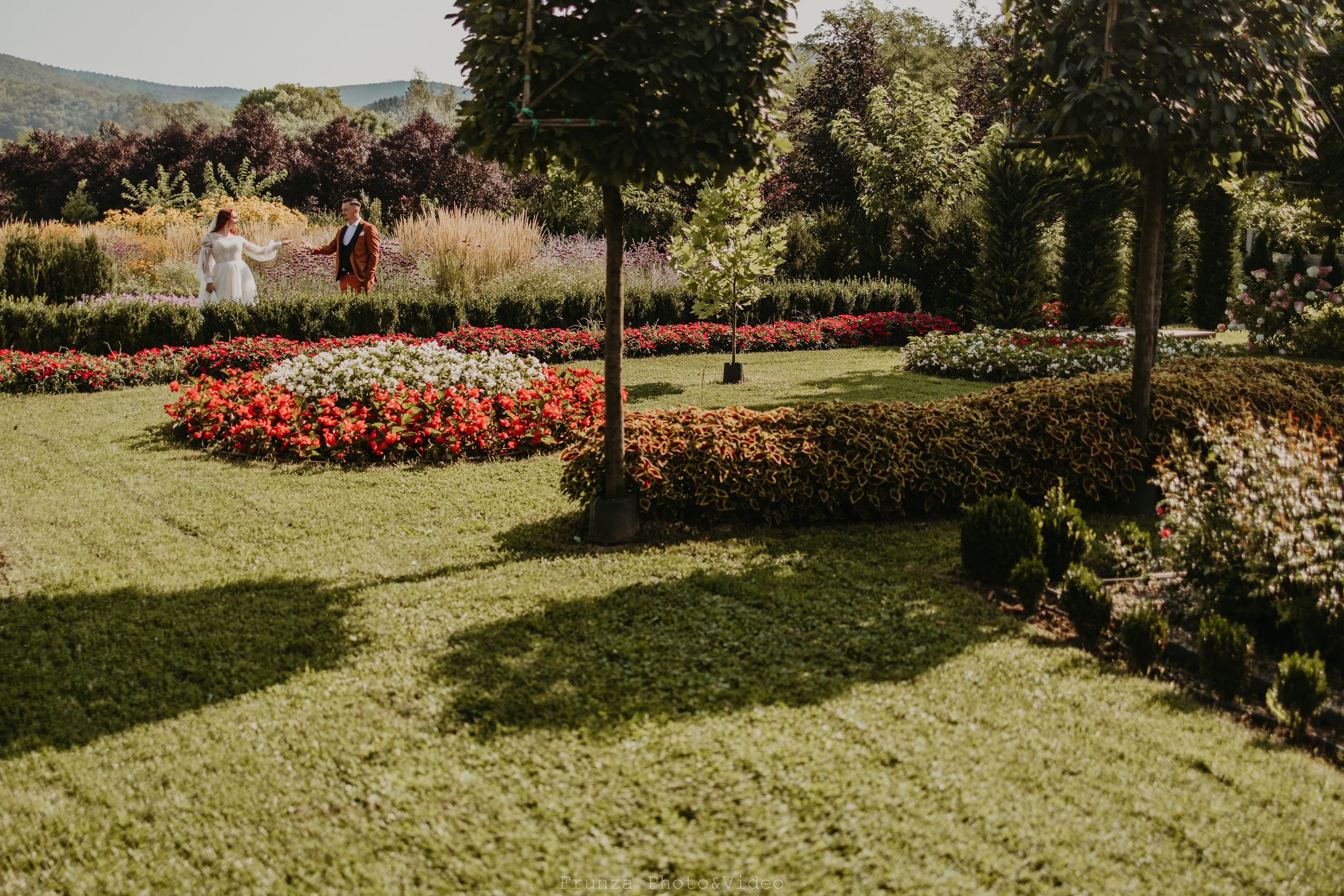 Nicoleta + Cristi / After Wedding. Foto / Video nunta Deva, Hunedoara