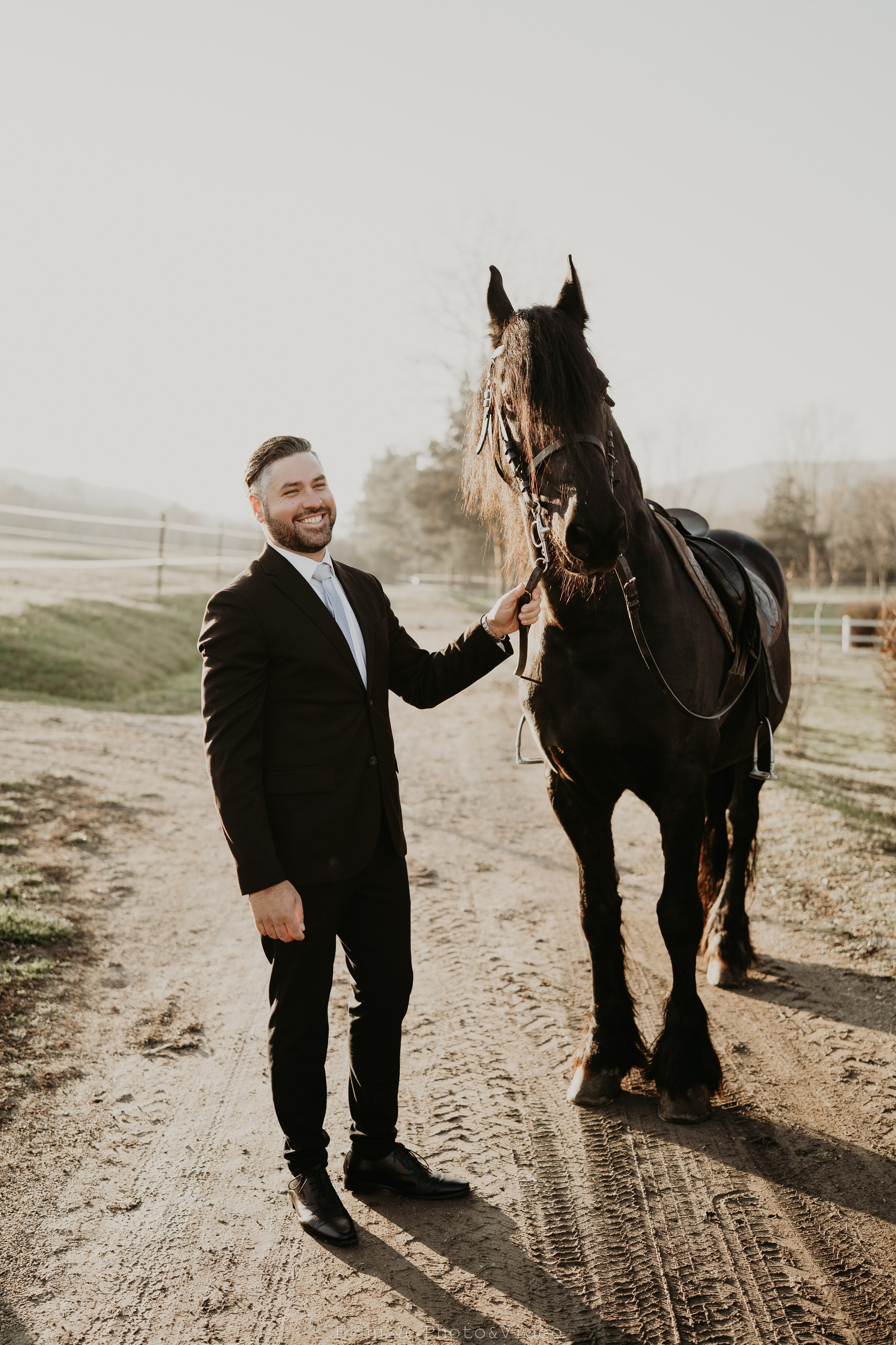 Damaris & Joshua. Foto / Video nunta Deva, Hunedoara