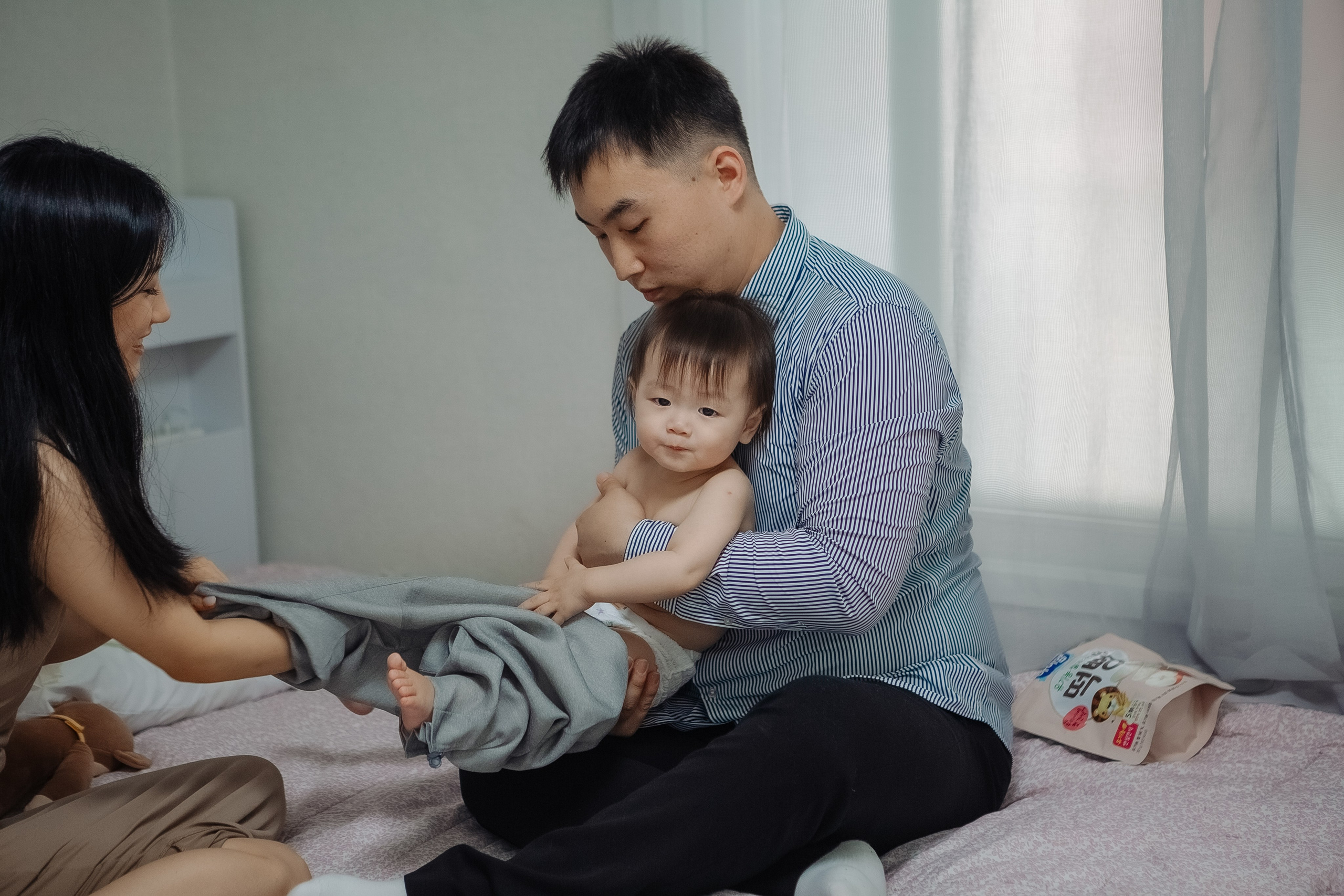 Тео дома и в ресторане. Фотограф беременности, ньюборн и годовасиков в Корее Жанна Хан