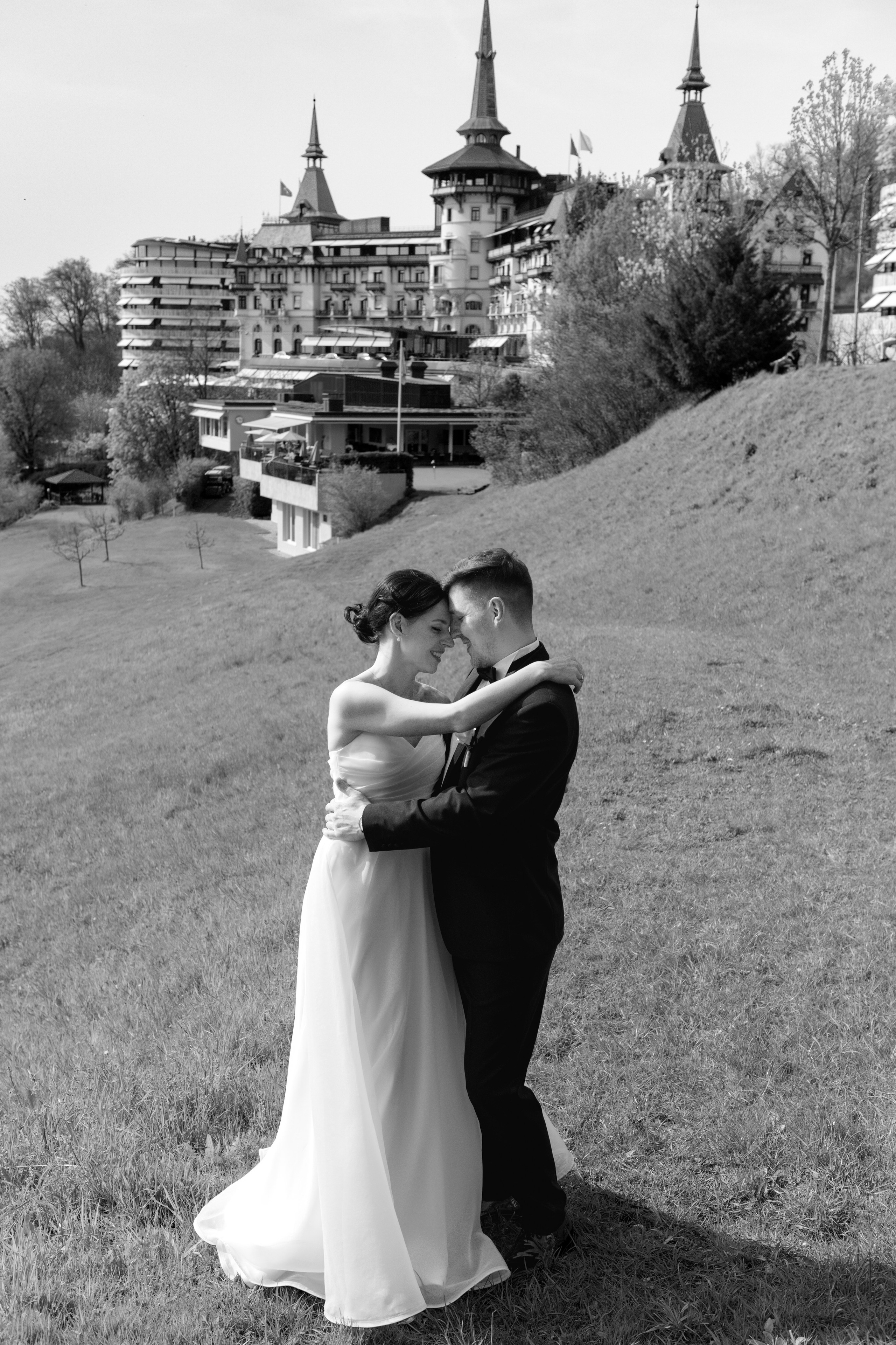 PORTFOLIO. I am Elena Altendorfer. Wedding photographer in Zurich and Switzerland