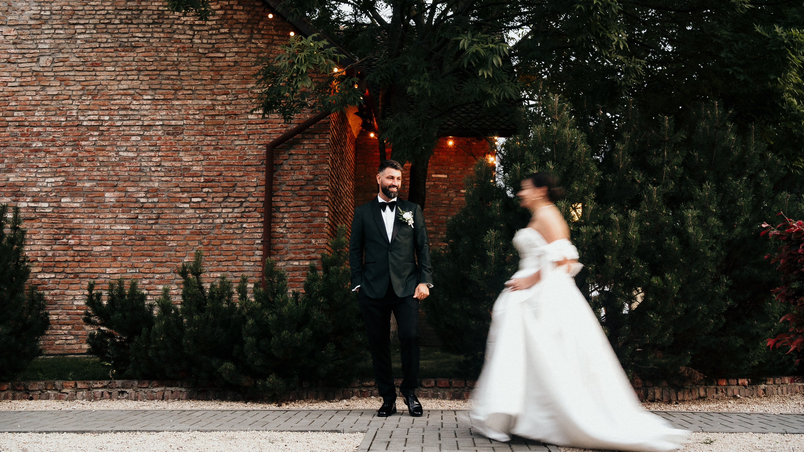 Andreea & Constantin. Ionutdraganfoto.com