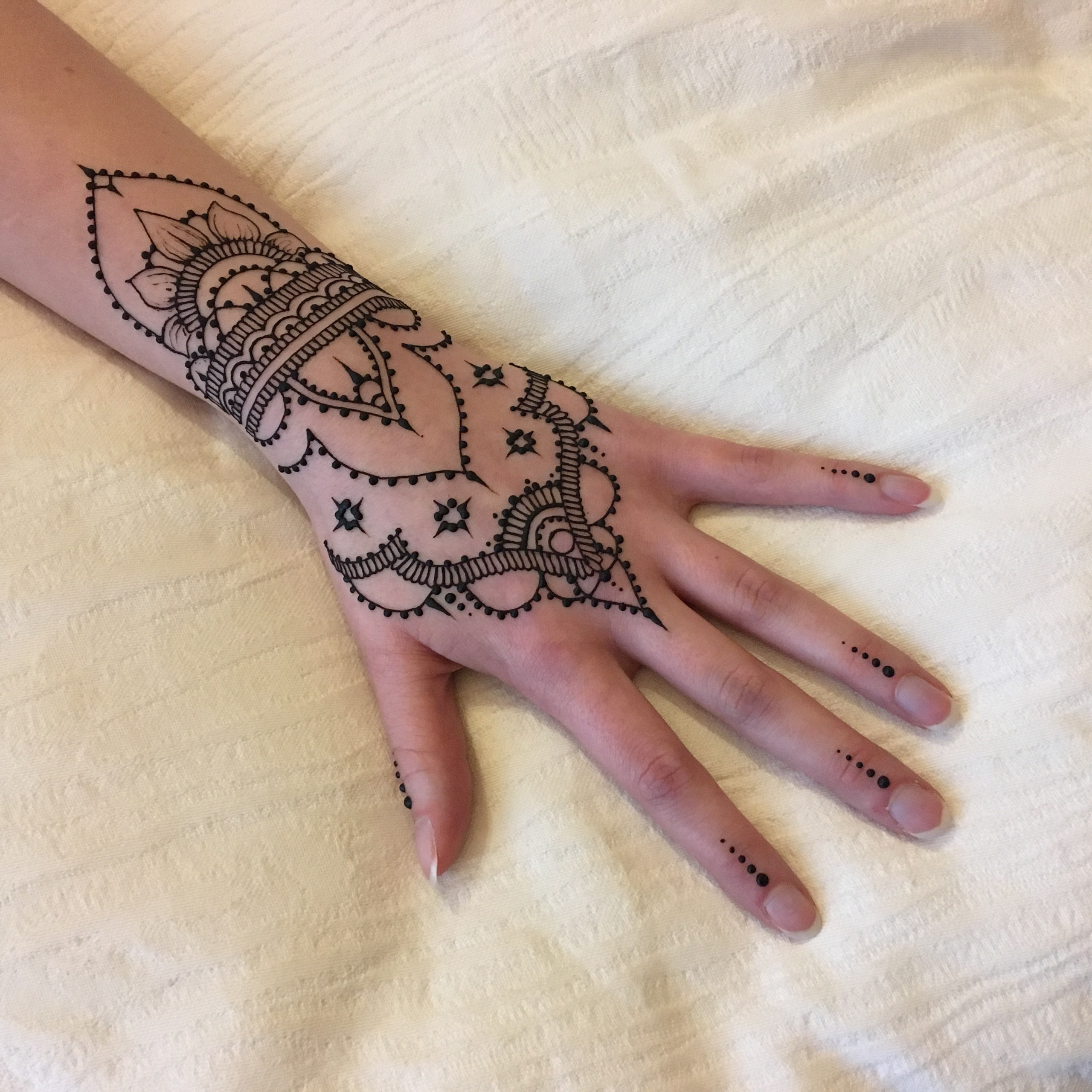 Kanapotrfolio. Numerologija. Nevrografika. Delavnice