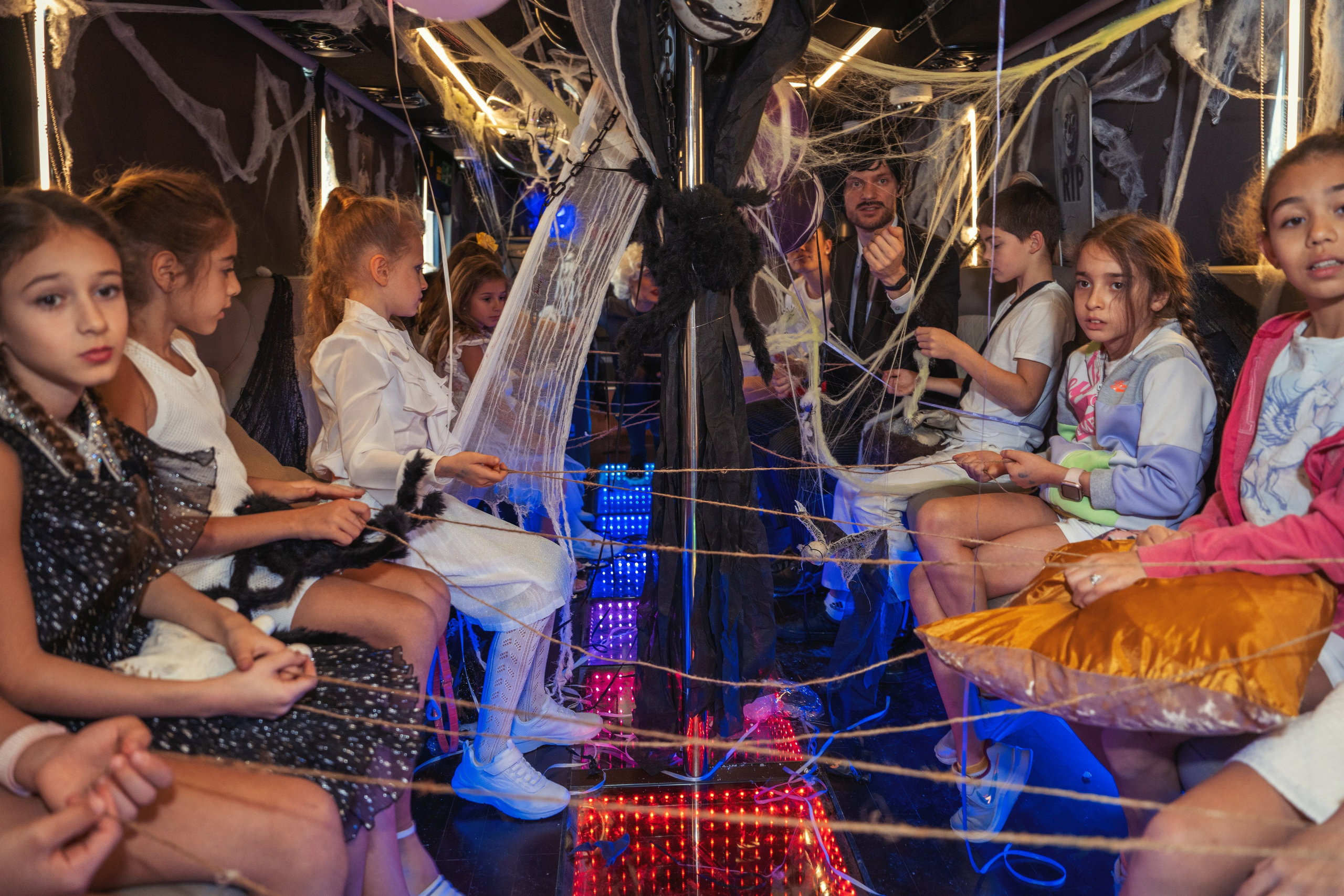 Family & Lifestyle Photography Dubai — Denys Gromov. Denys Gromov