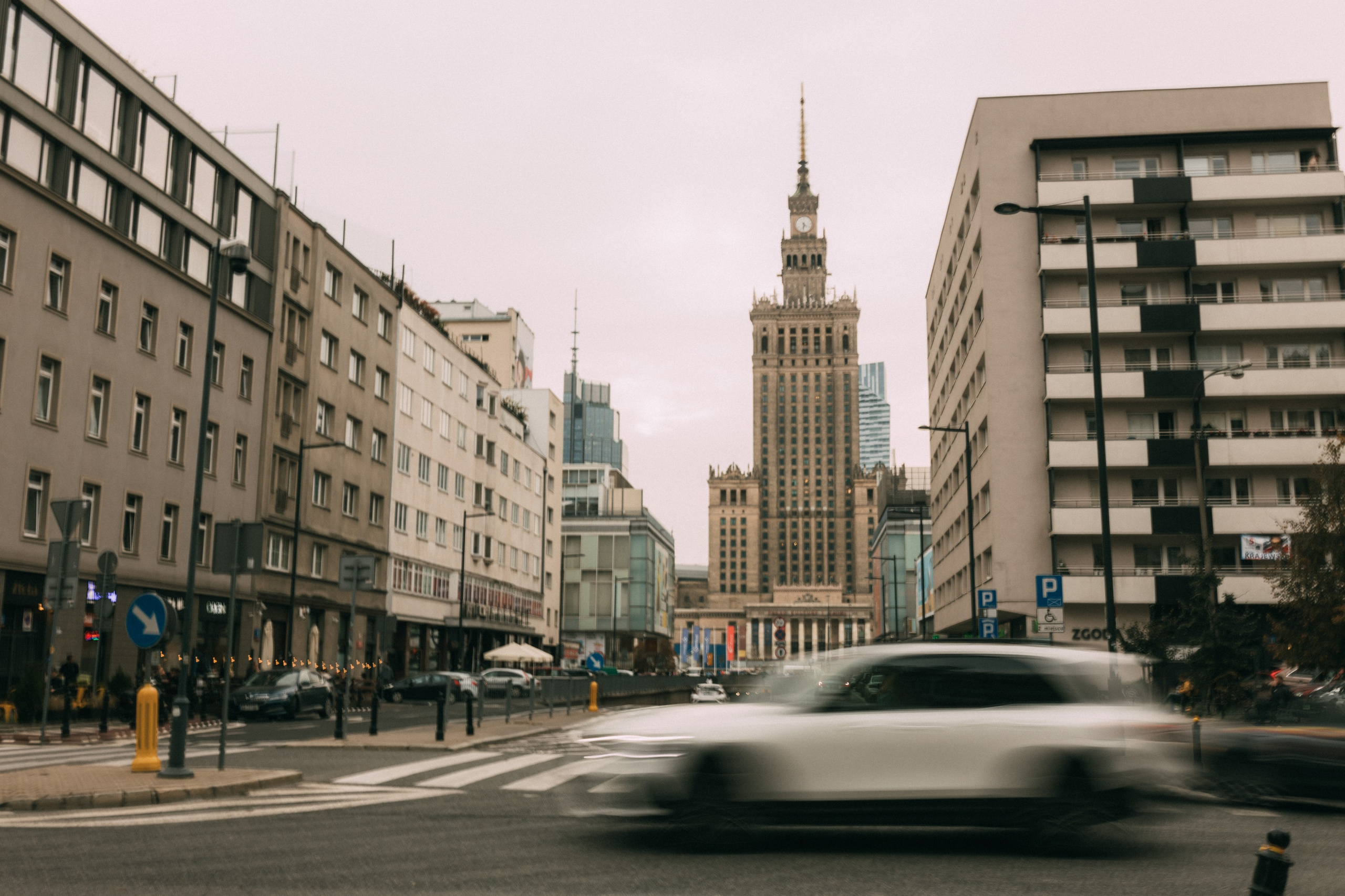 Metropotitan Muse (*Warsaw). Maternity, newborn photographer in the Bay Area|Iryna Rakivnenko