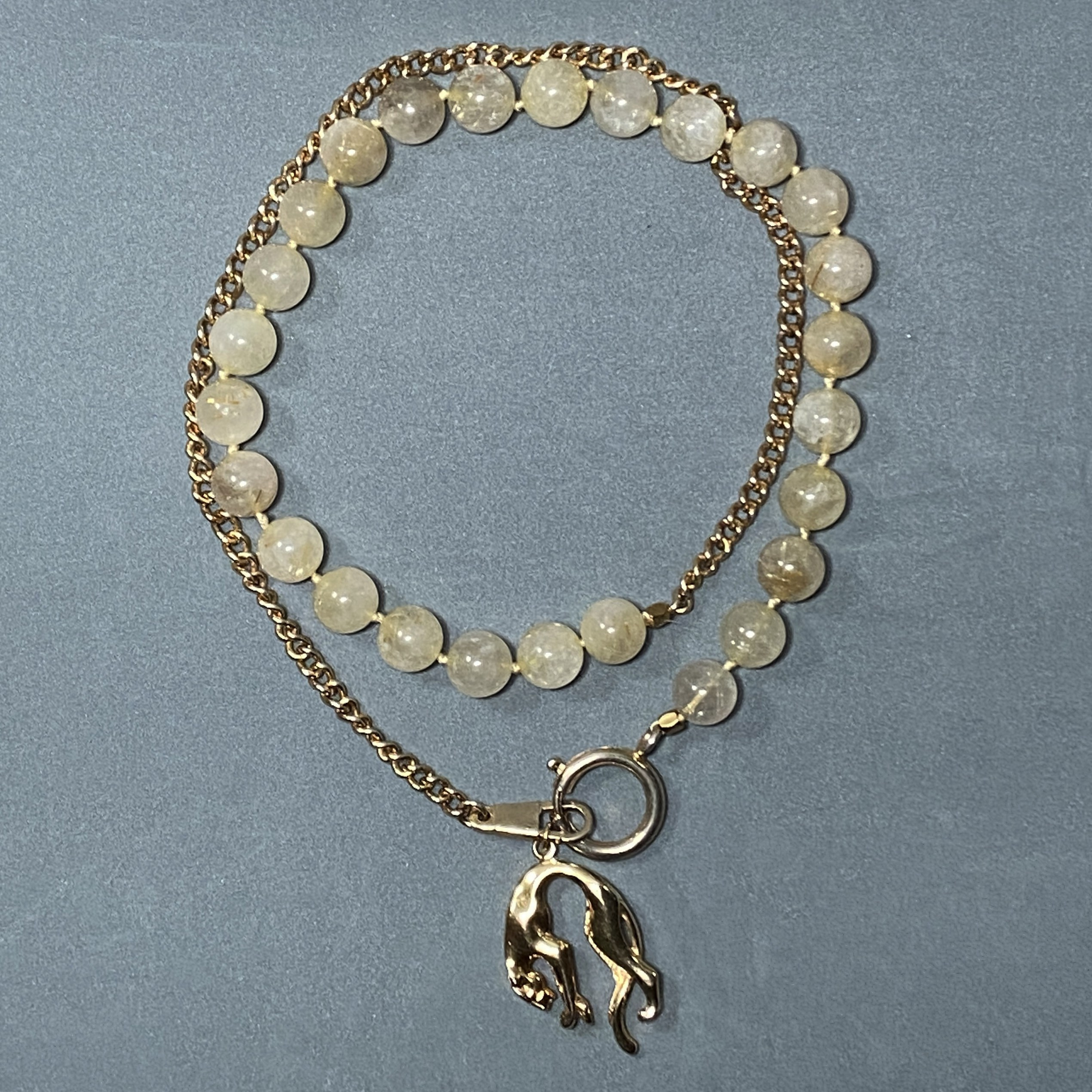 Puma. Современнные и актикварные украшения в Барселоне, Москве и Санкт-Петербурге