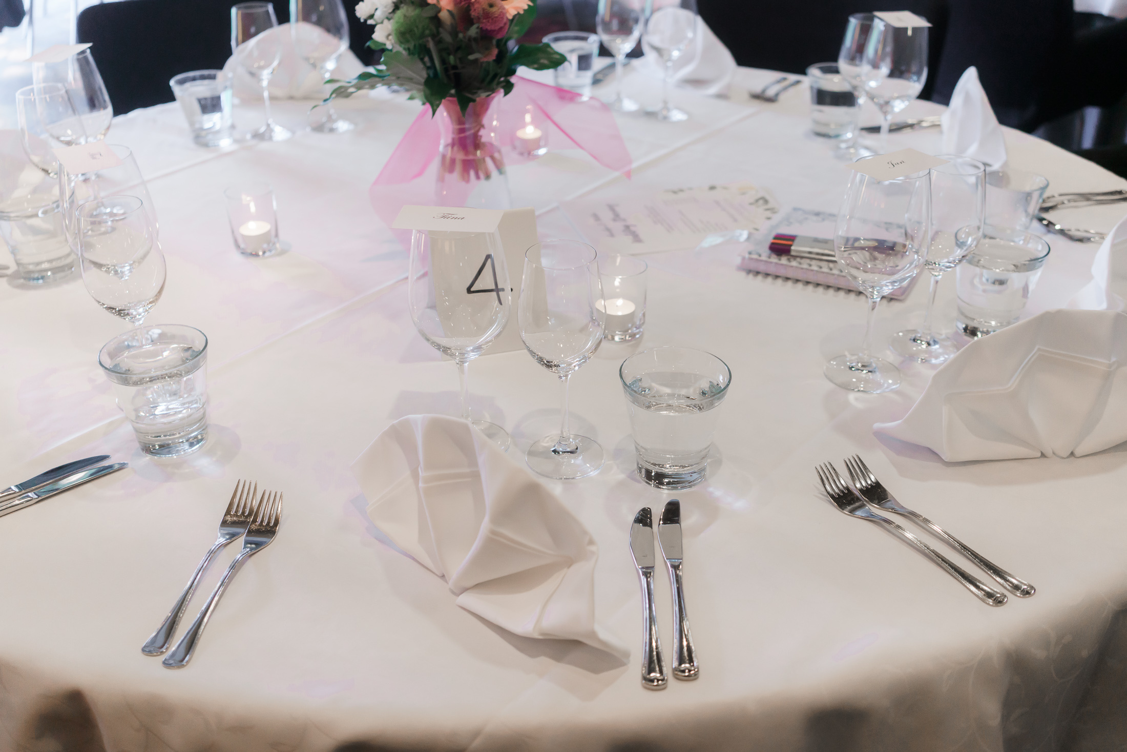 Dokumentaarinen hääkuvaus Långvik, kirkkonummi, Helsinki