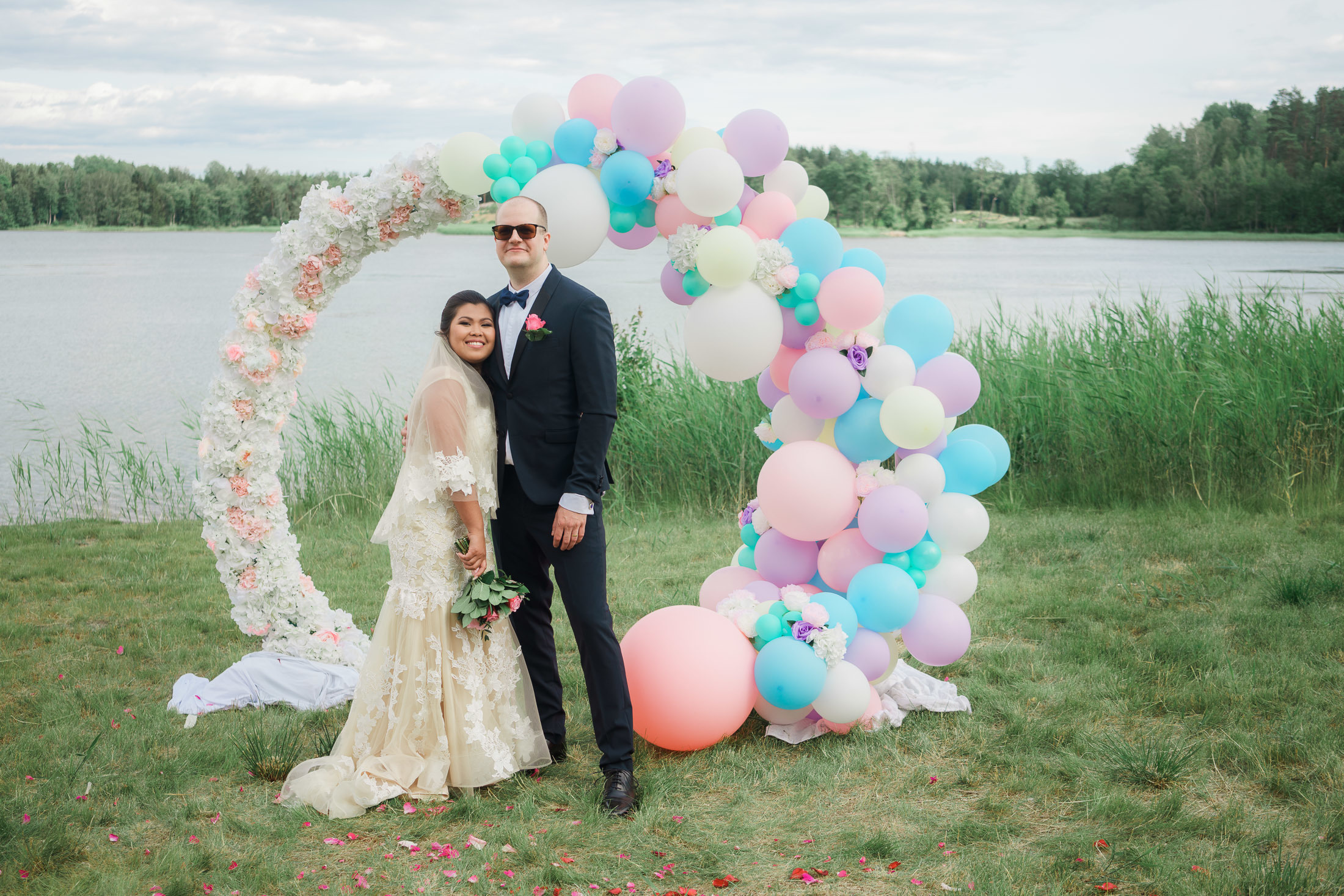 Dokumentaarinen hääkuvaus Långvik, kirkkonummi, Helsinki