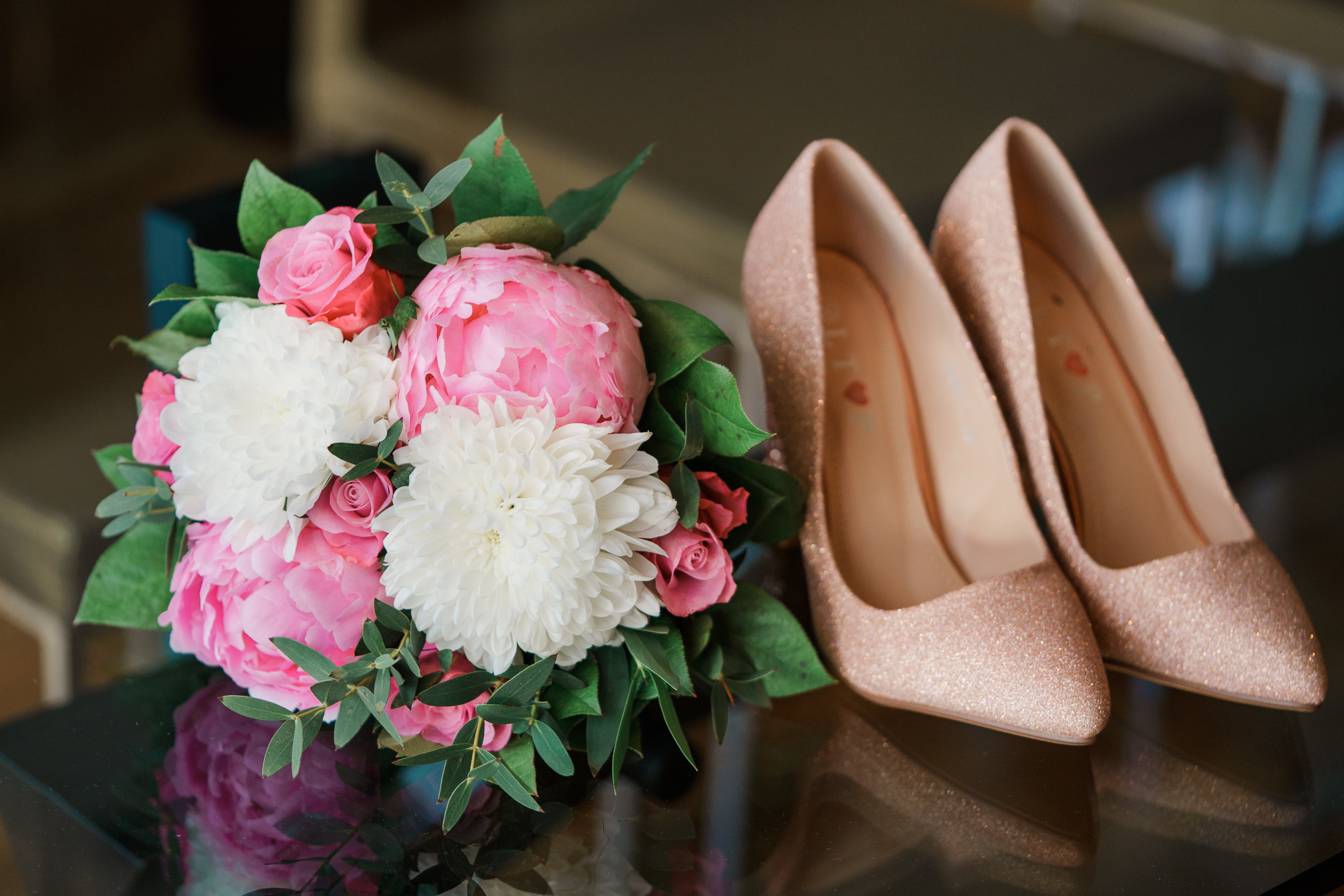 Dokumentaarinen hääkuvaus Långvik, kirkkonummi, Helsinki