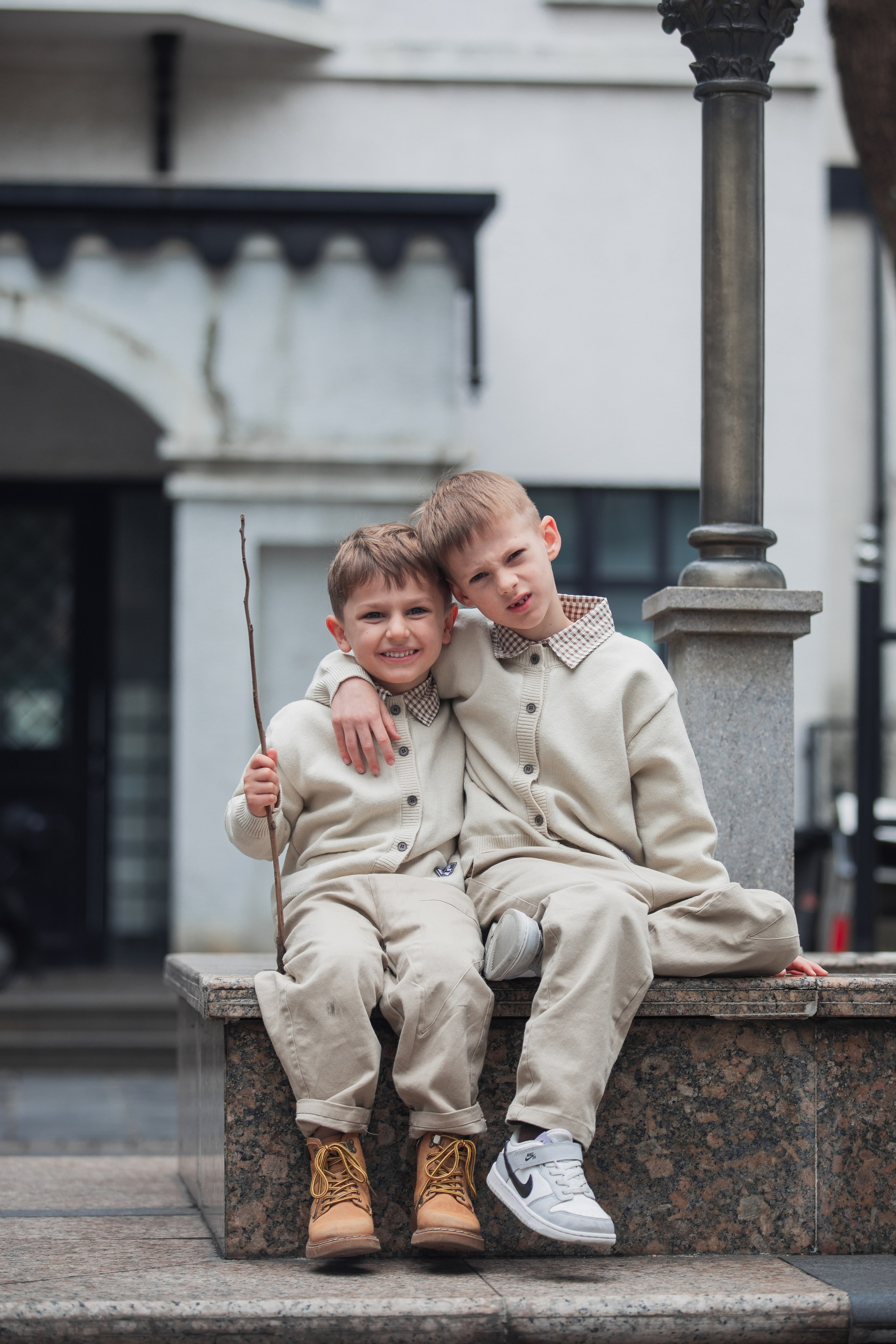 Family photoshoot in Temsa town, Shanghai. Photographer in Shanghai — Lola Pidluskaya