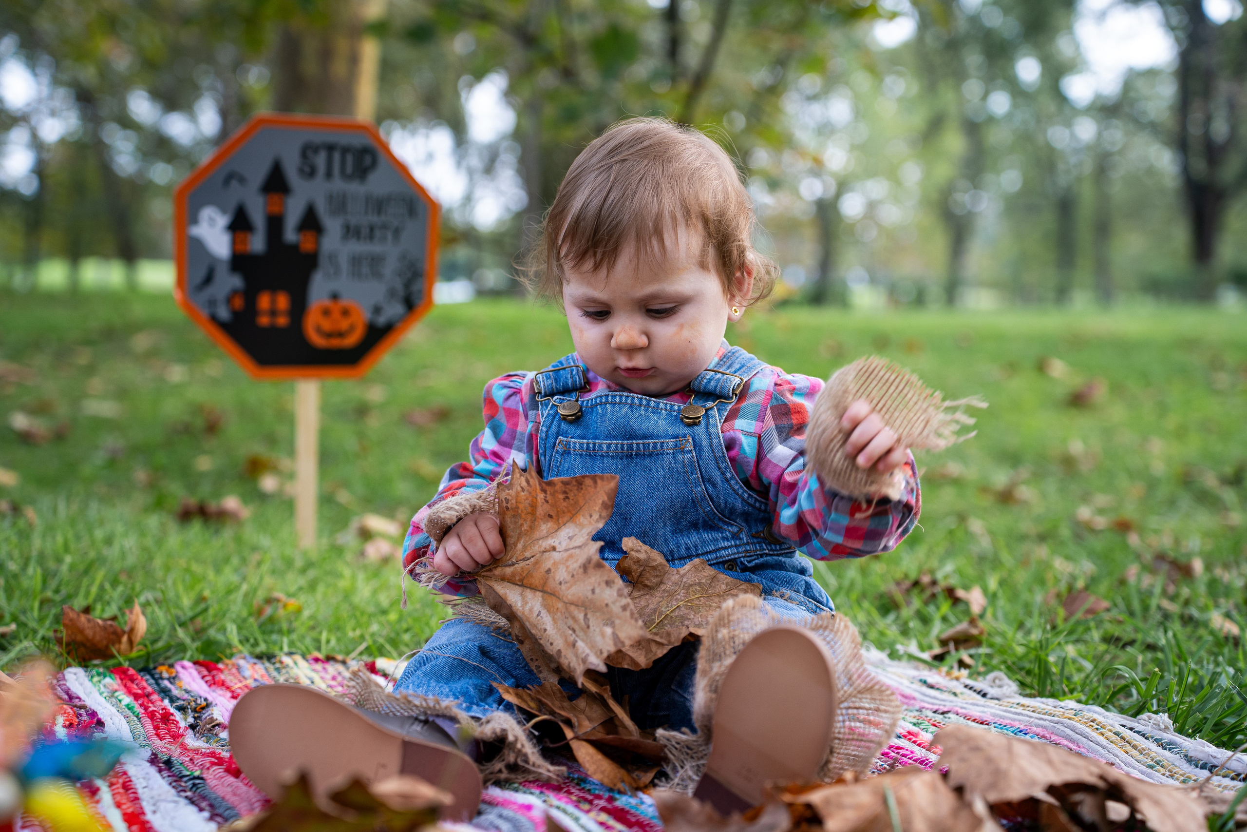 Anelise & Eleni Haloween Party. Adelinne