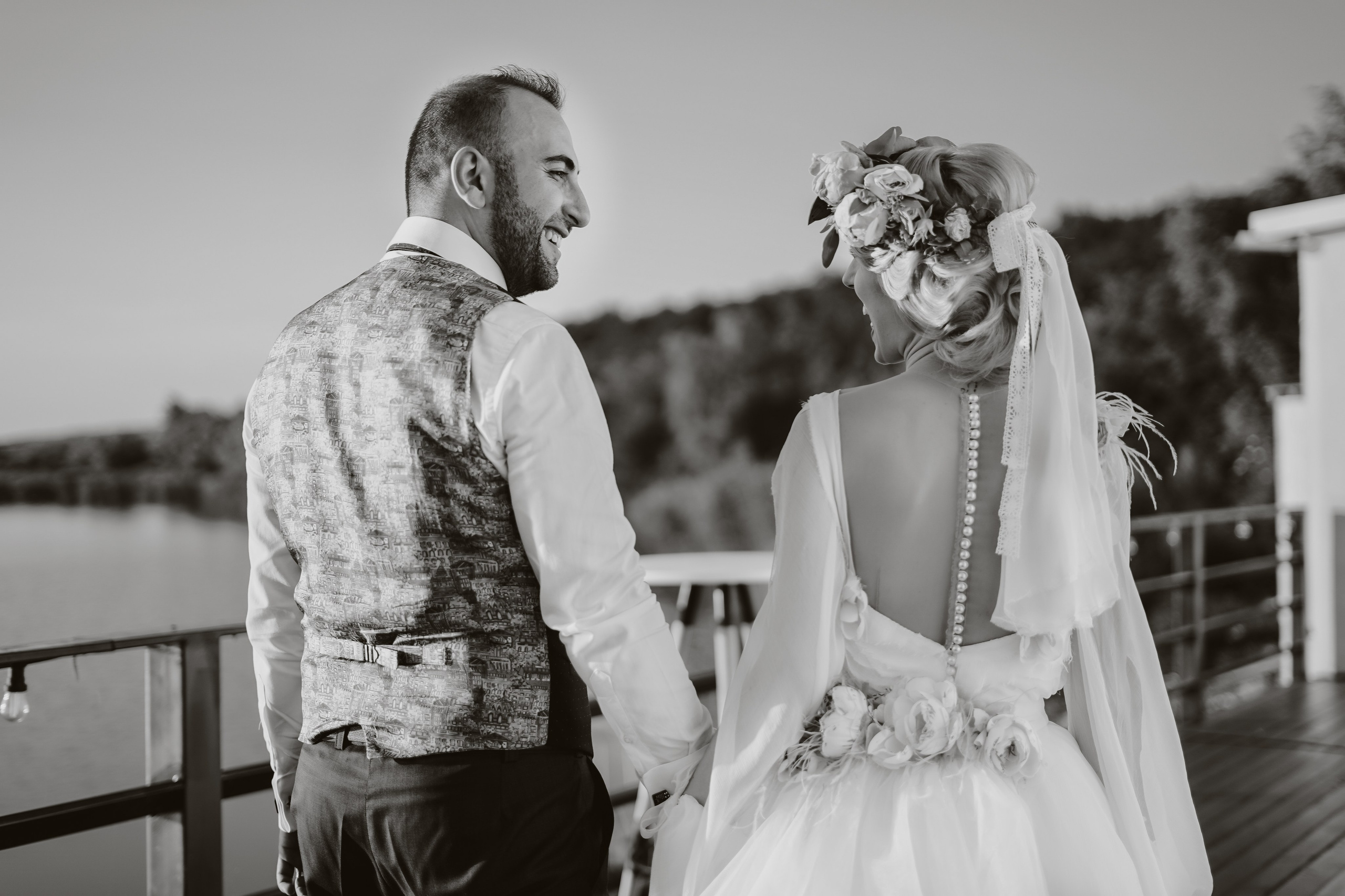 Nunta cu tematica anilor 1920, sedinta foto in ziua evenimentului. Proud Vision Weddings | Wedding Photography & Film — Servicii profesionale Foto Video Nunta Iasi