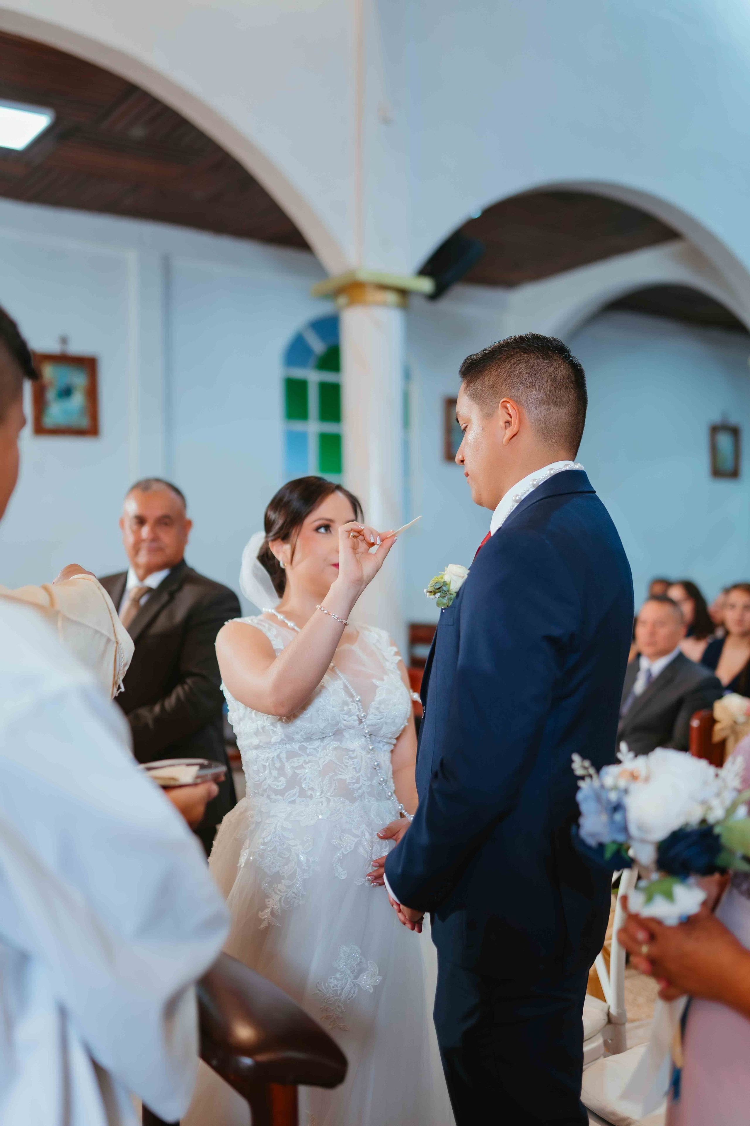 Jennifer y Vladimir. Fotógrafo de bodas en Loja Ecuador | Piero Alvarez PH