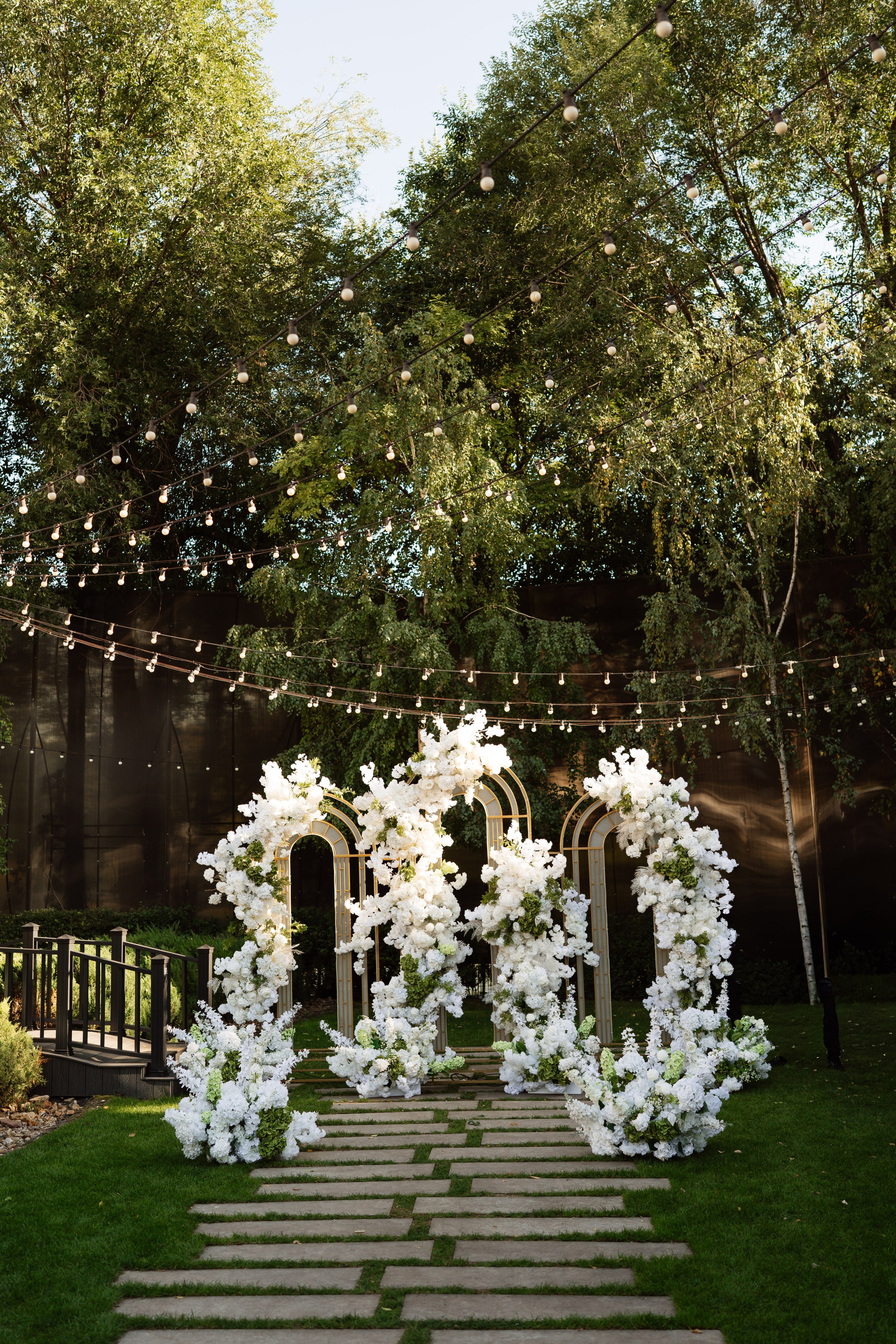 Vasile & Sanda. Home