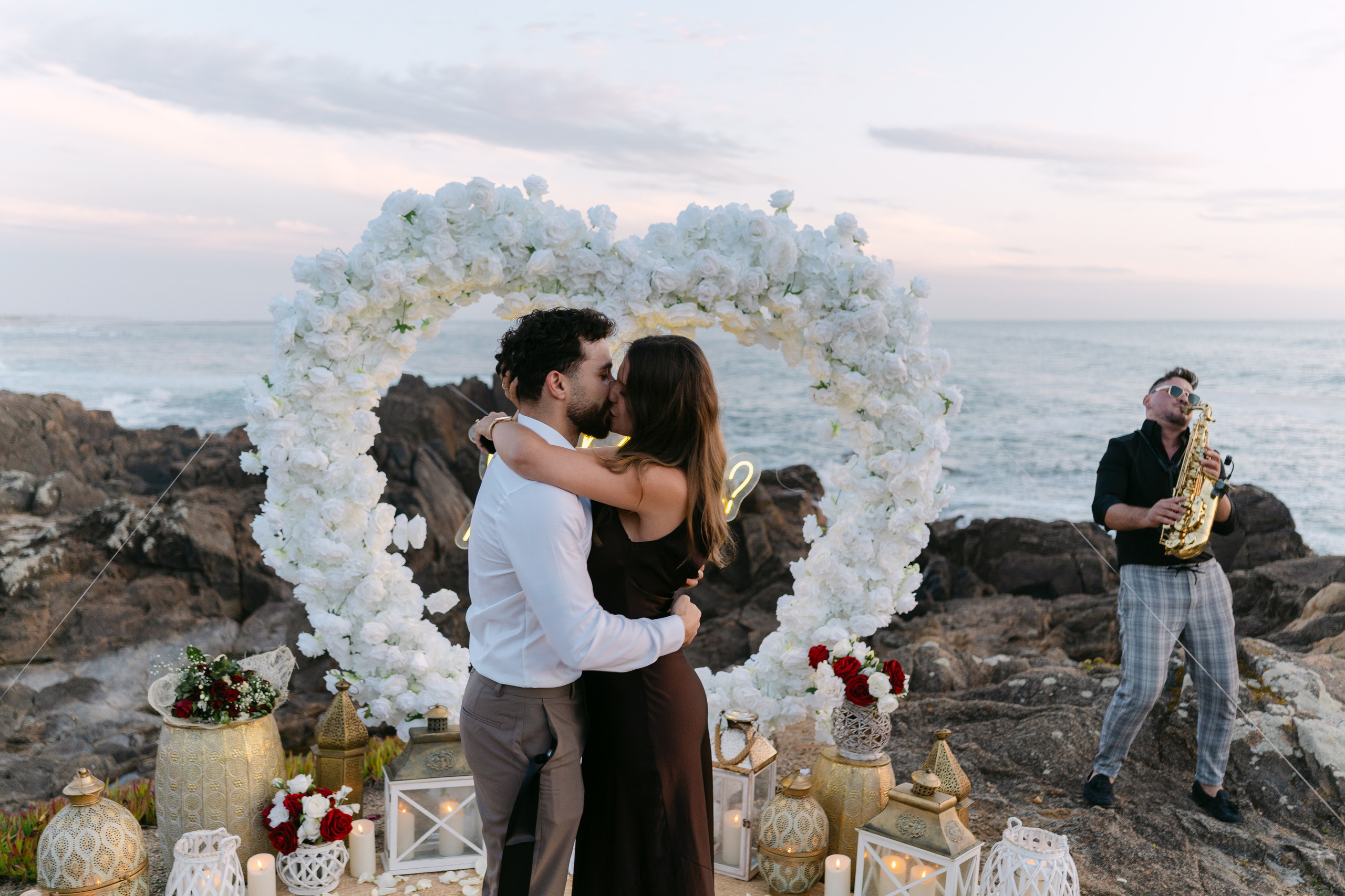 Wedding Proposal at the Beach. Davi Valente