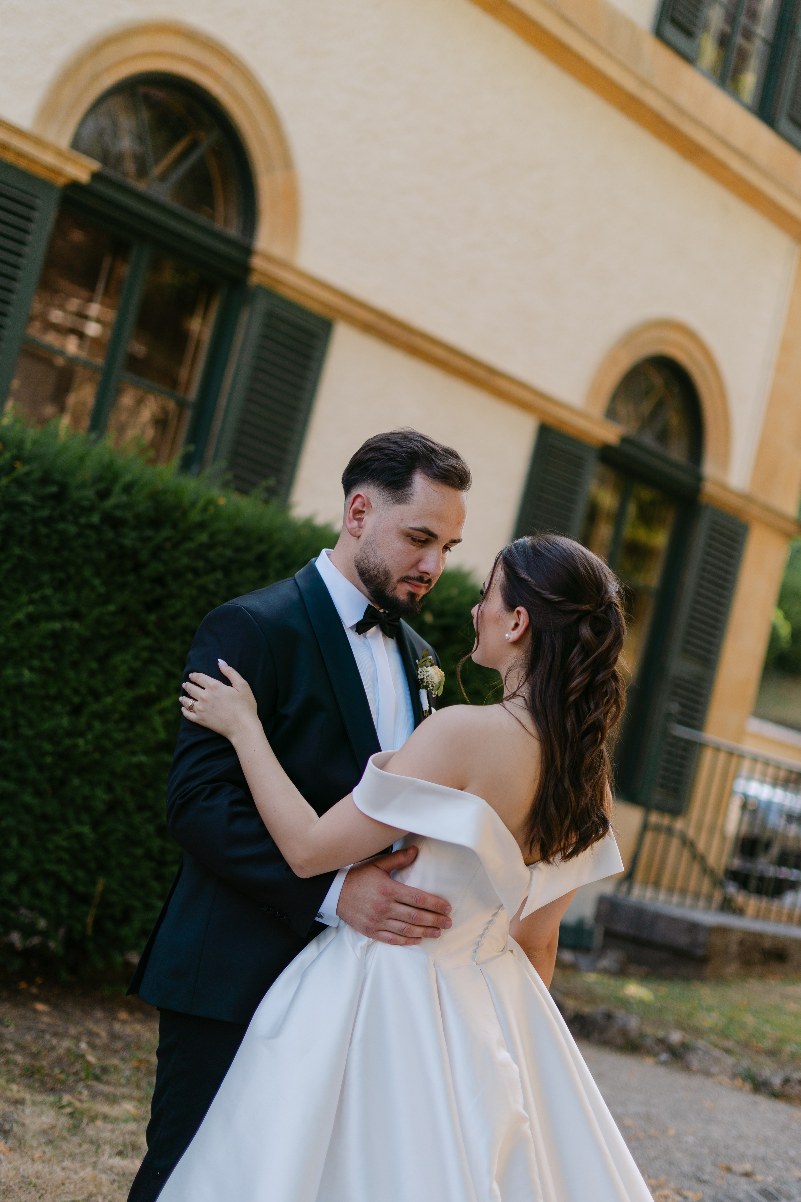 Casamento Isabel & Freskim em La Chaux-de-Fonds e Neuchâtel, Suiça. Fotógrafo de casamentos e destination wedding no Porto, Portugal — Davi Valente | Lisboa, Douro, Roma e Lago de Como