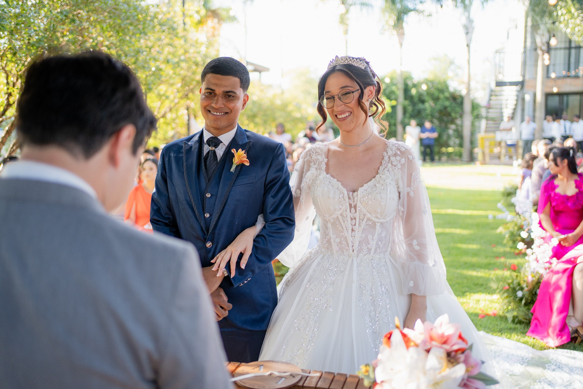 Larissa & Vinicius — Espaço Faveral / Aararaquara. Robson Colaço