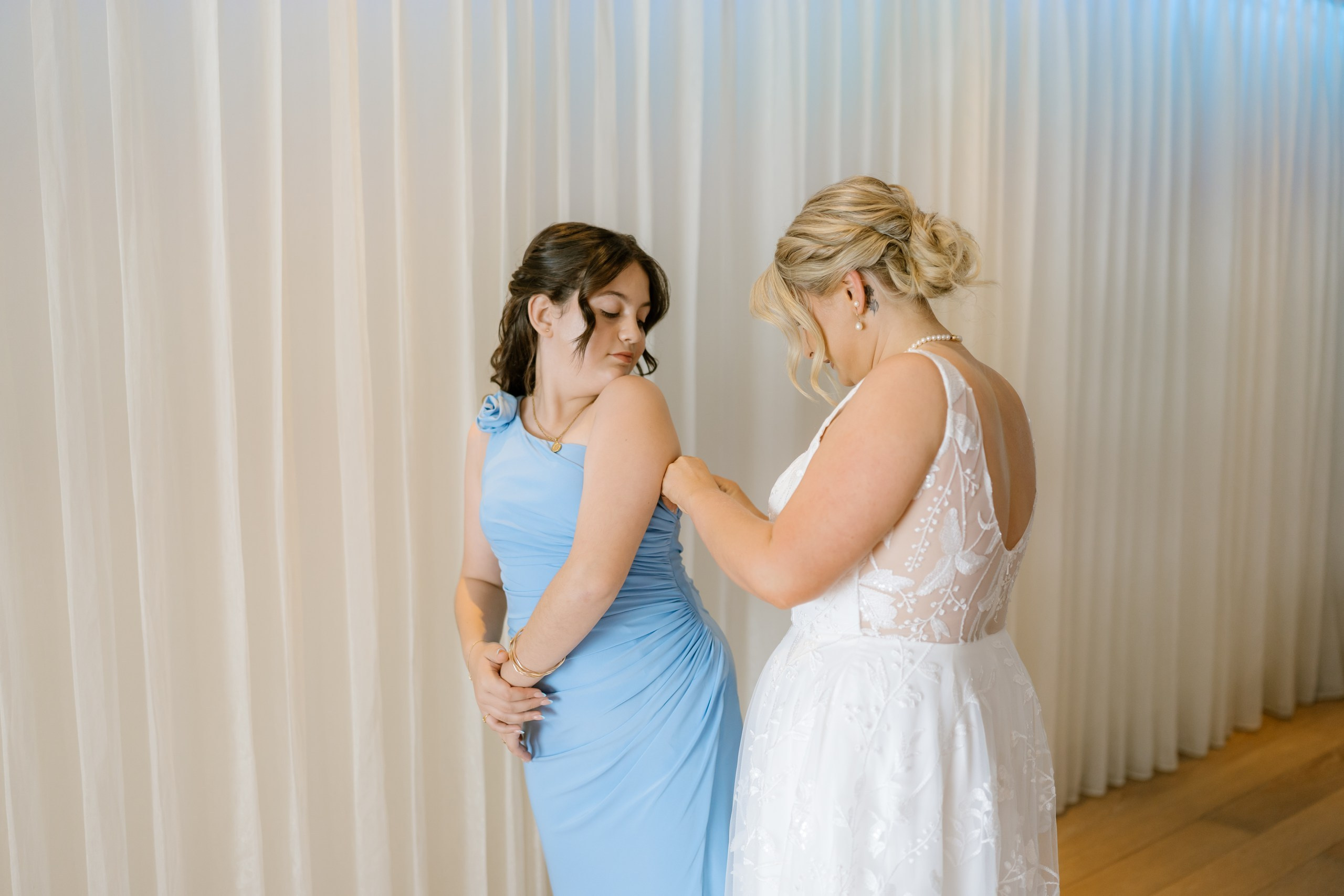 Ethan & Alyshia. Female Photographer in Bali