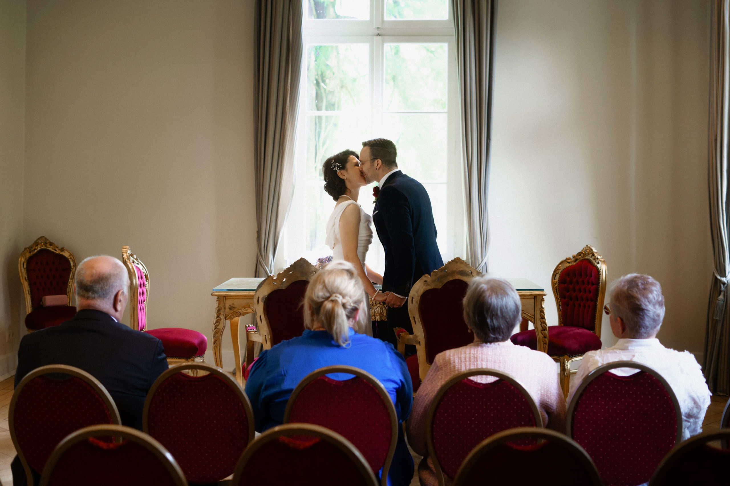 Hochzeitsfotograf aus Düsseldorf. Ted Estos | Fotograf | Düsseldorf · NRW