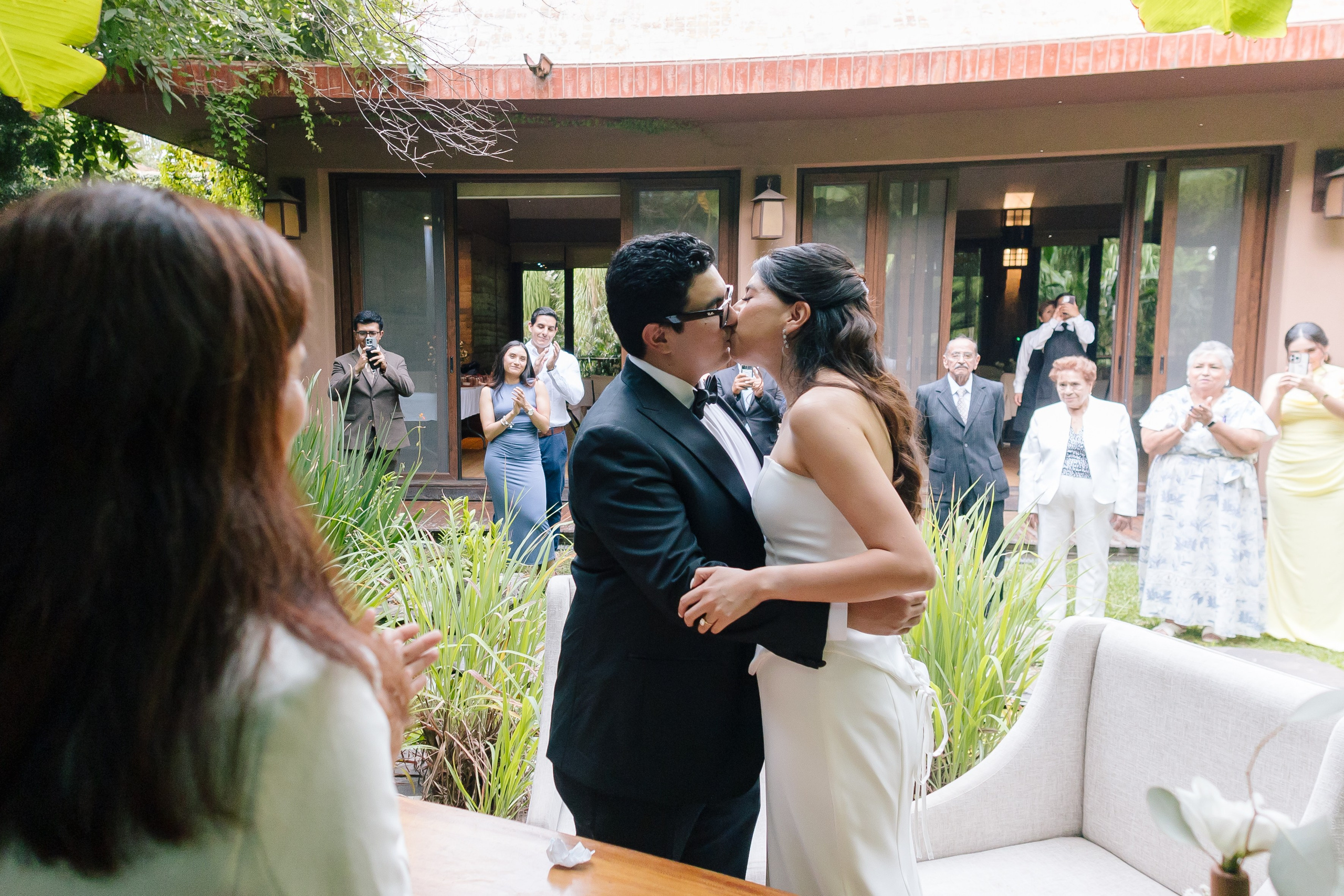 Civil. Wedding Photographer Ruth Preciado