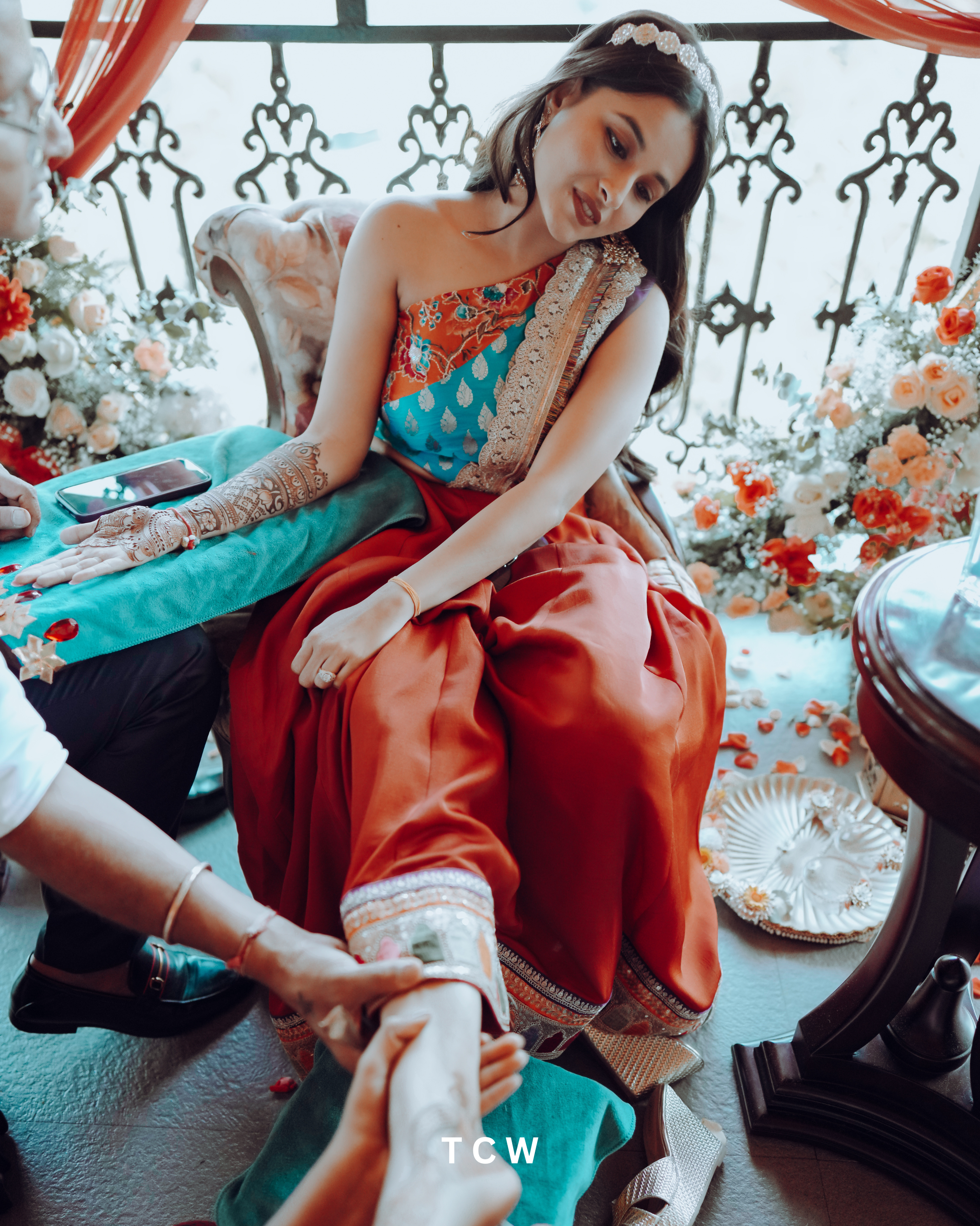 HALDI & MEHANDI. Wedding photographer Stalen Robert