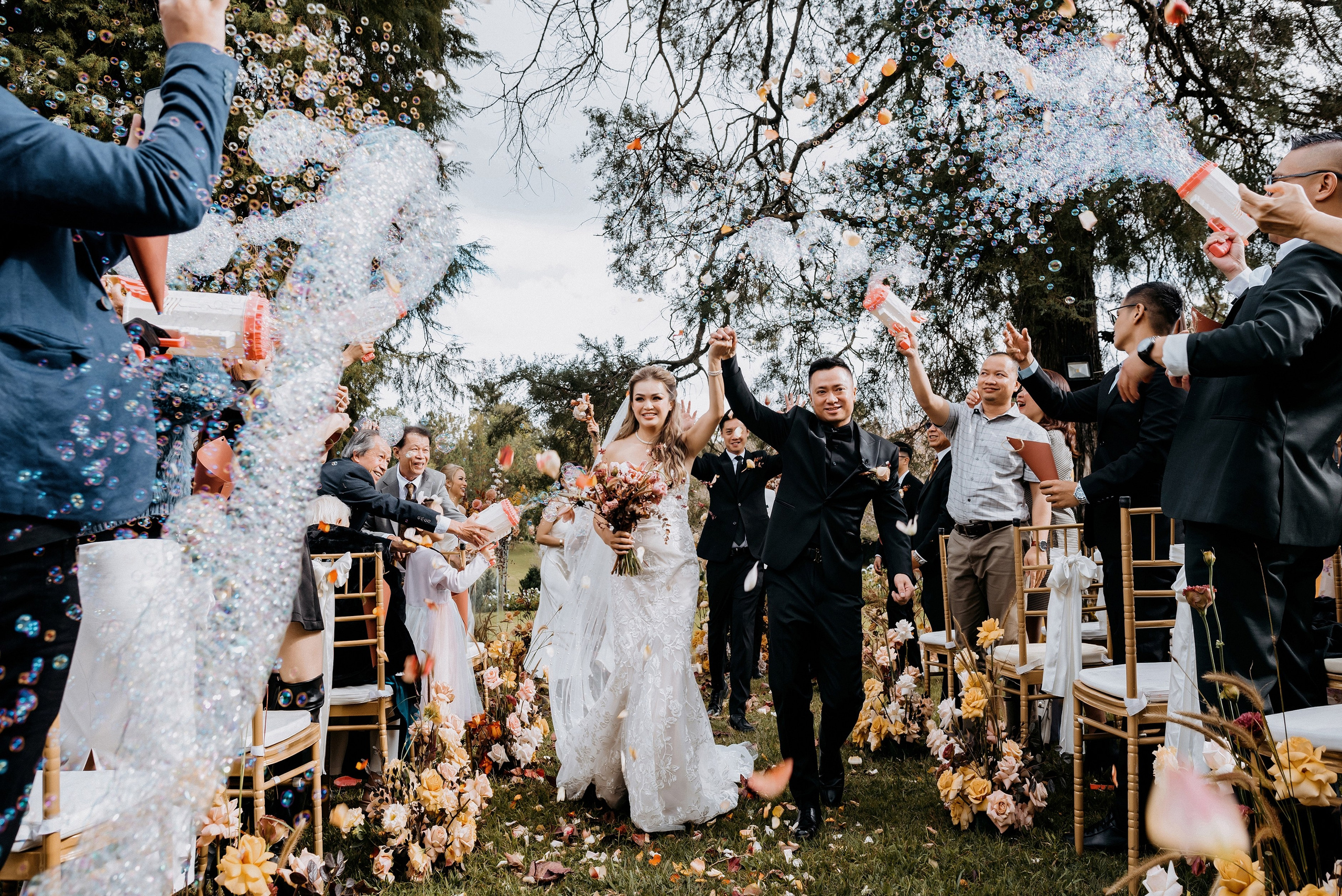 JESSE & MIMI / The Vows. Nhiếp ảnh gia đám cưới hàng đầu tại Thành Phố Hồ Chí Minh