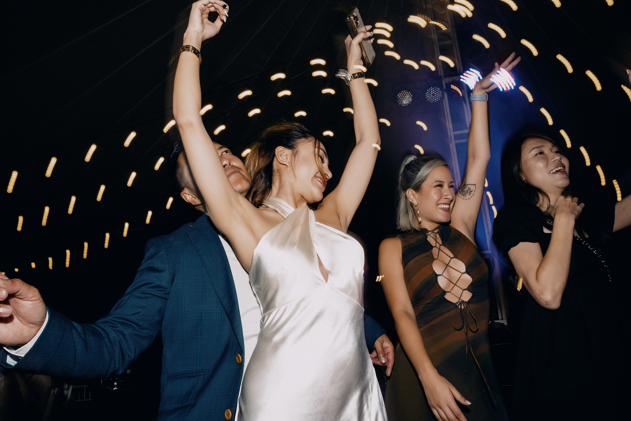 JESSE & MIMI / Destination wedding. Nhiếp ảnh gia đám cưới hàng đầu tại Thành Phố Hồ Chí Minh