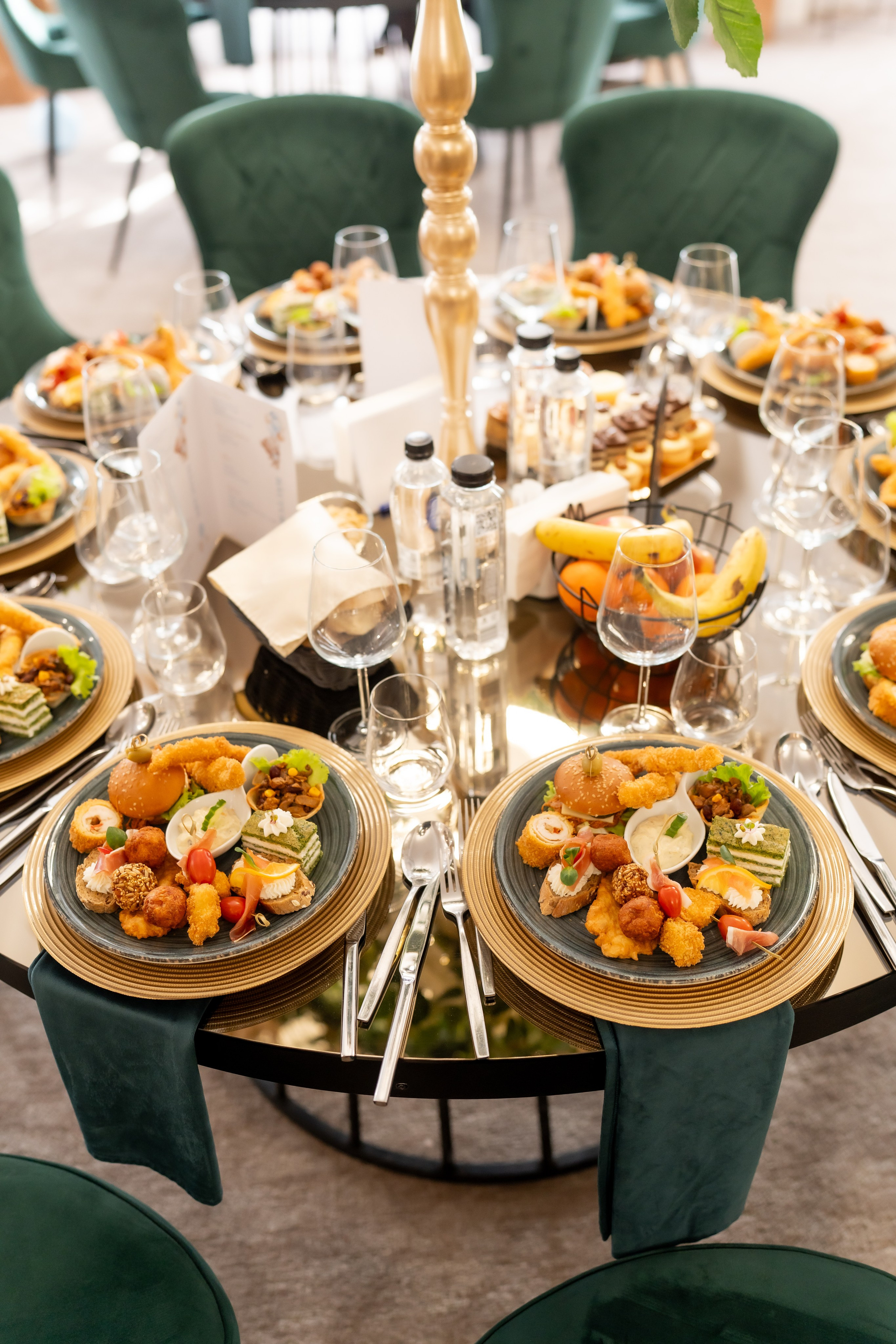 Mateo. Mark Fazakas — Wedding Photographer