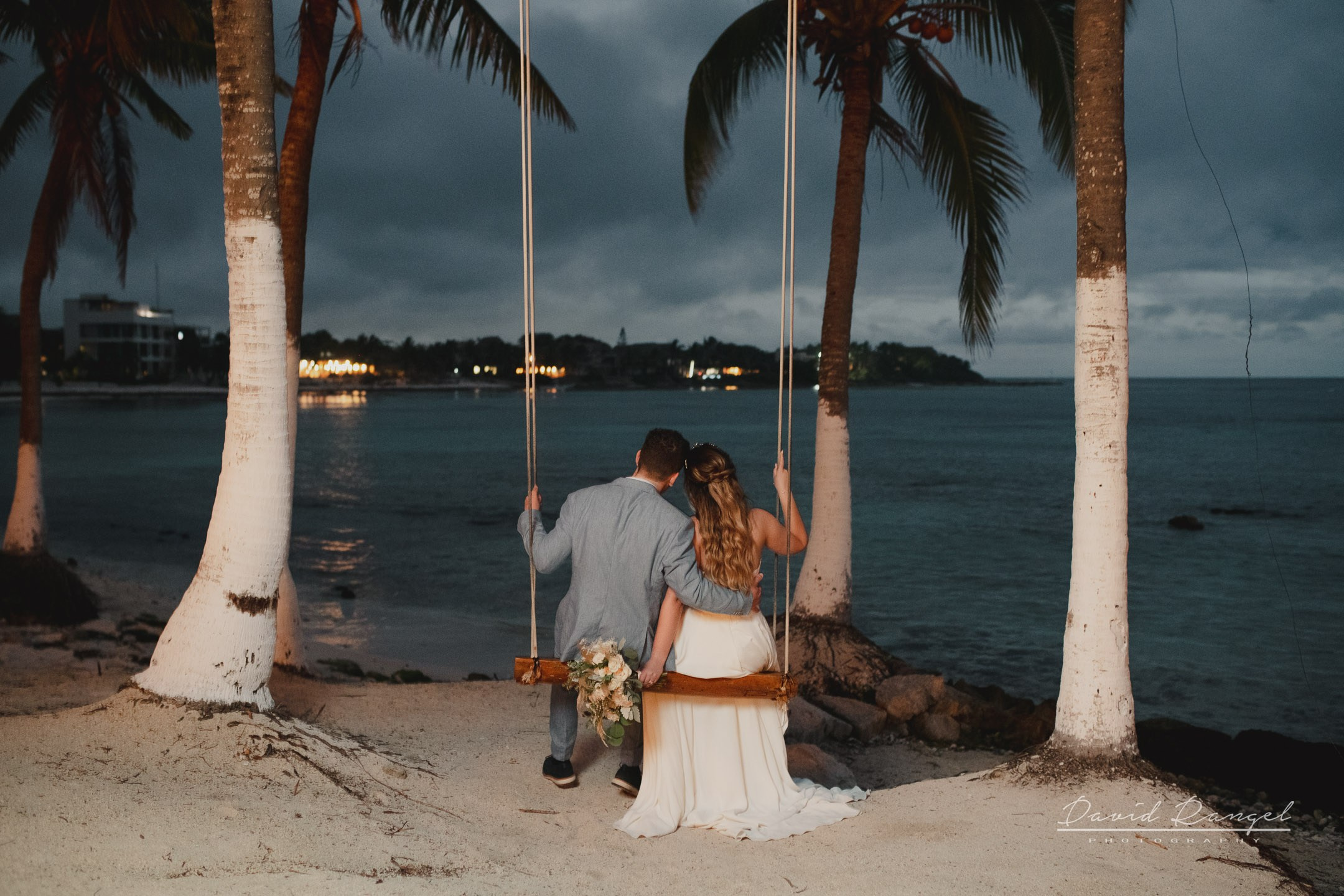 Classic Weddings. Destination wedding photographer based in Cancun and Riviera Maya with service worldwide