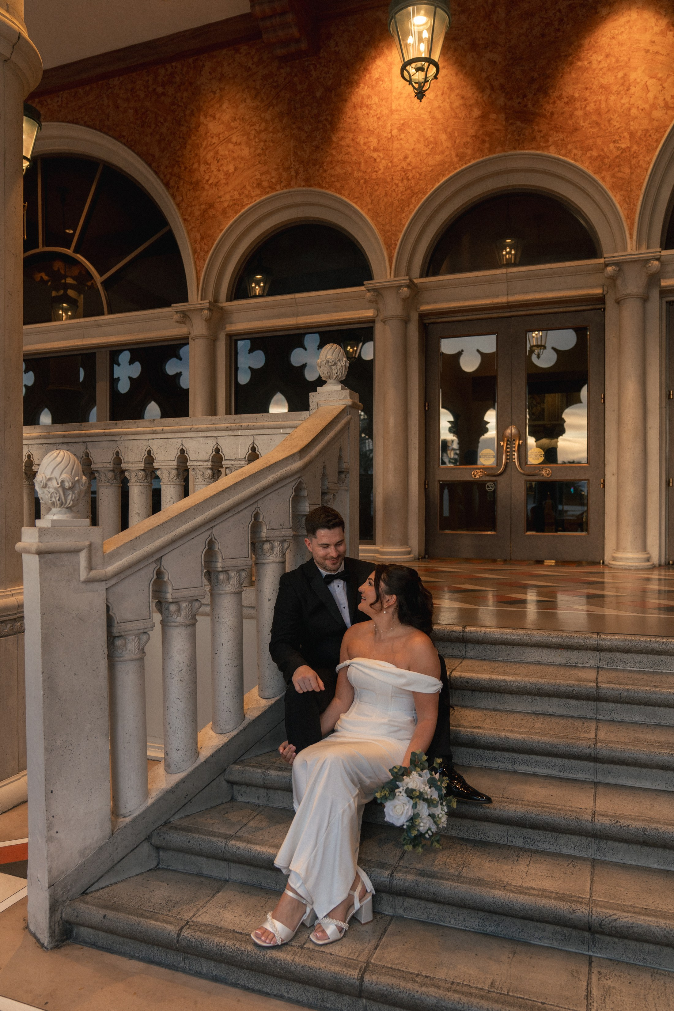 Amy&Alex. Wedding & elopement photographer Viktoriya Kravtsov. Las Vegas