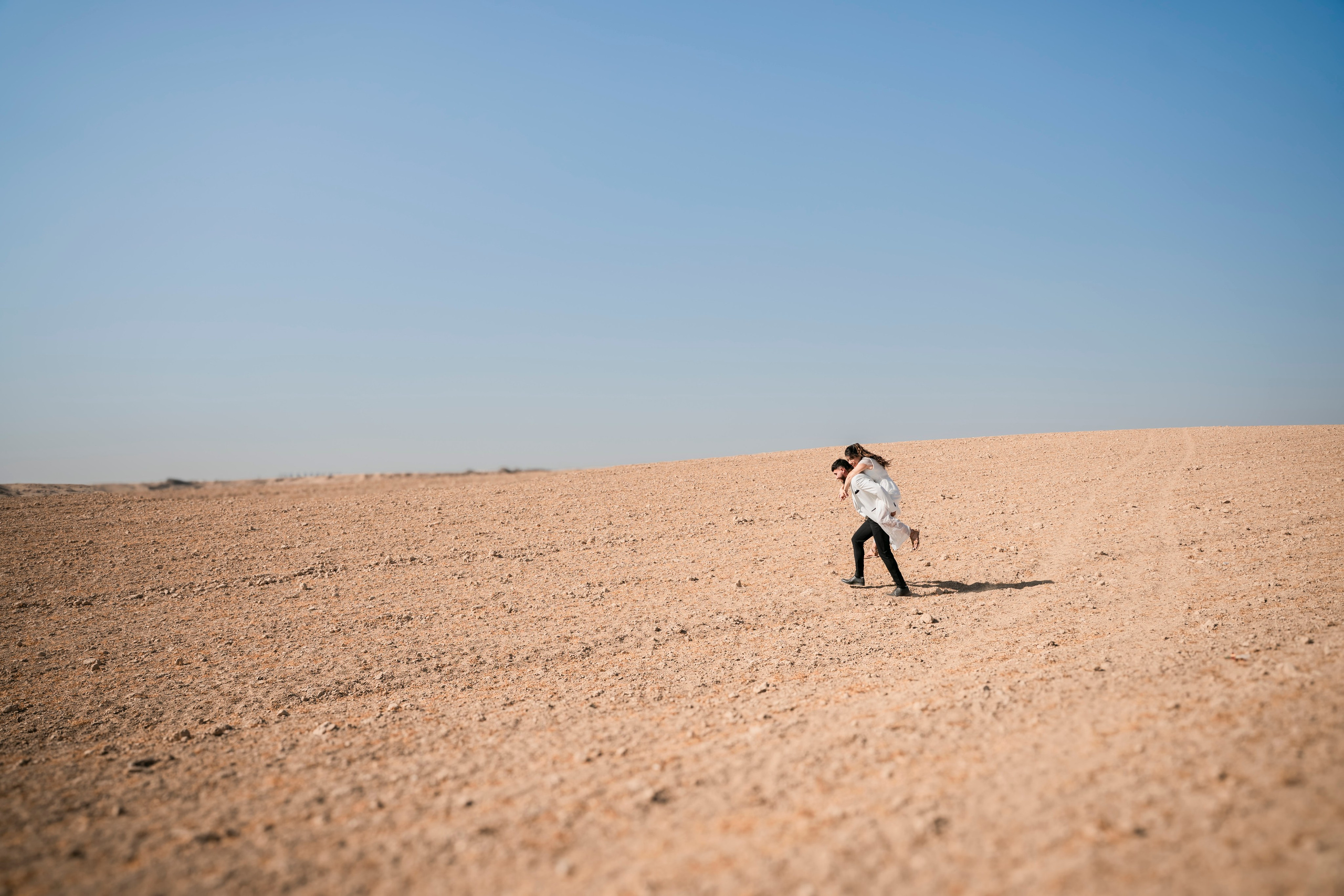 אביה ואחיה. יוסף מזרחי צילום חתונה, ברית וזוגיות. צלם מקצועי שאוהב להוציא אתכם הכי יפים ברגעים הכי מרגשים