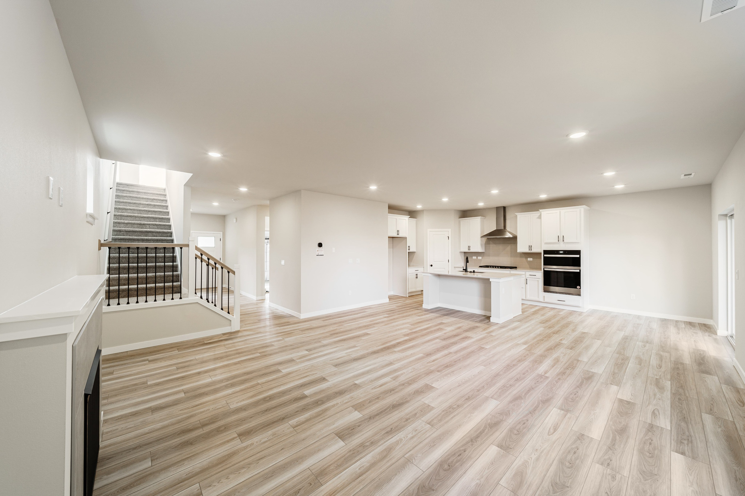 Real Estate photography. Washington state. EVAN ARISTOV WEDDING PHOTOGRAPHY — Seattle Wedding Photographer