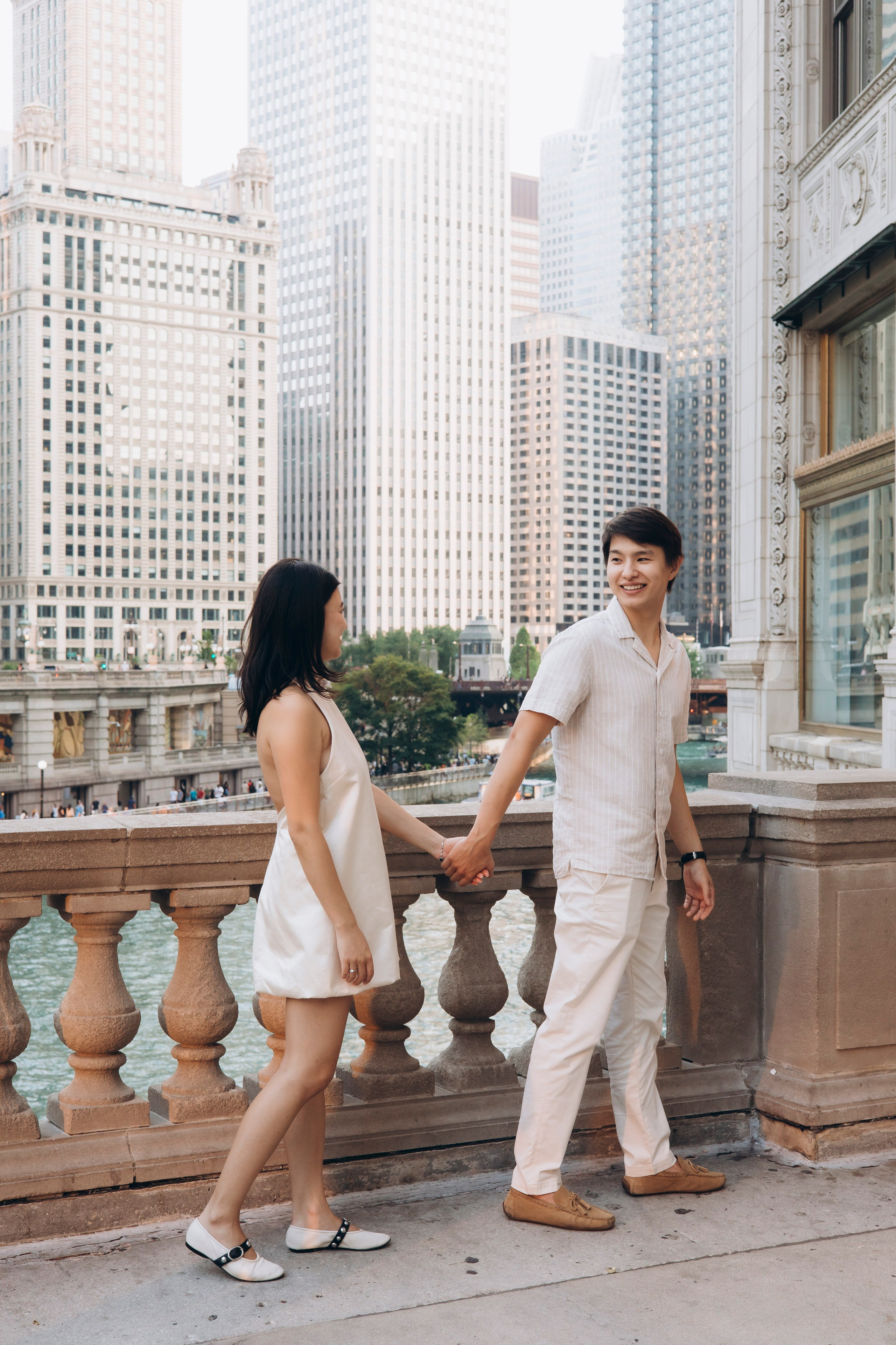 Downtown Chicago Couples Session — Chicago Photographer — Margarita Chudinova