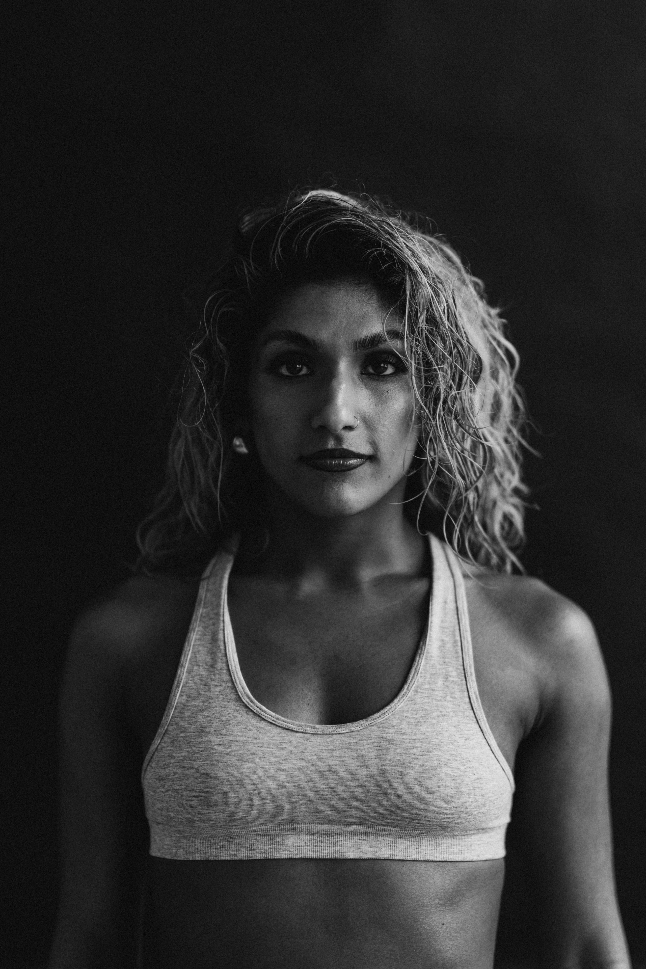 DANCERS. Victoria Olonen – Cinematic Portrait Artist | Helsinki & Europe