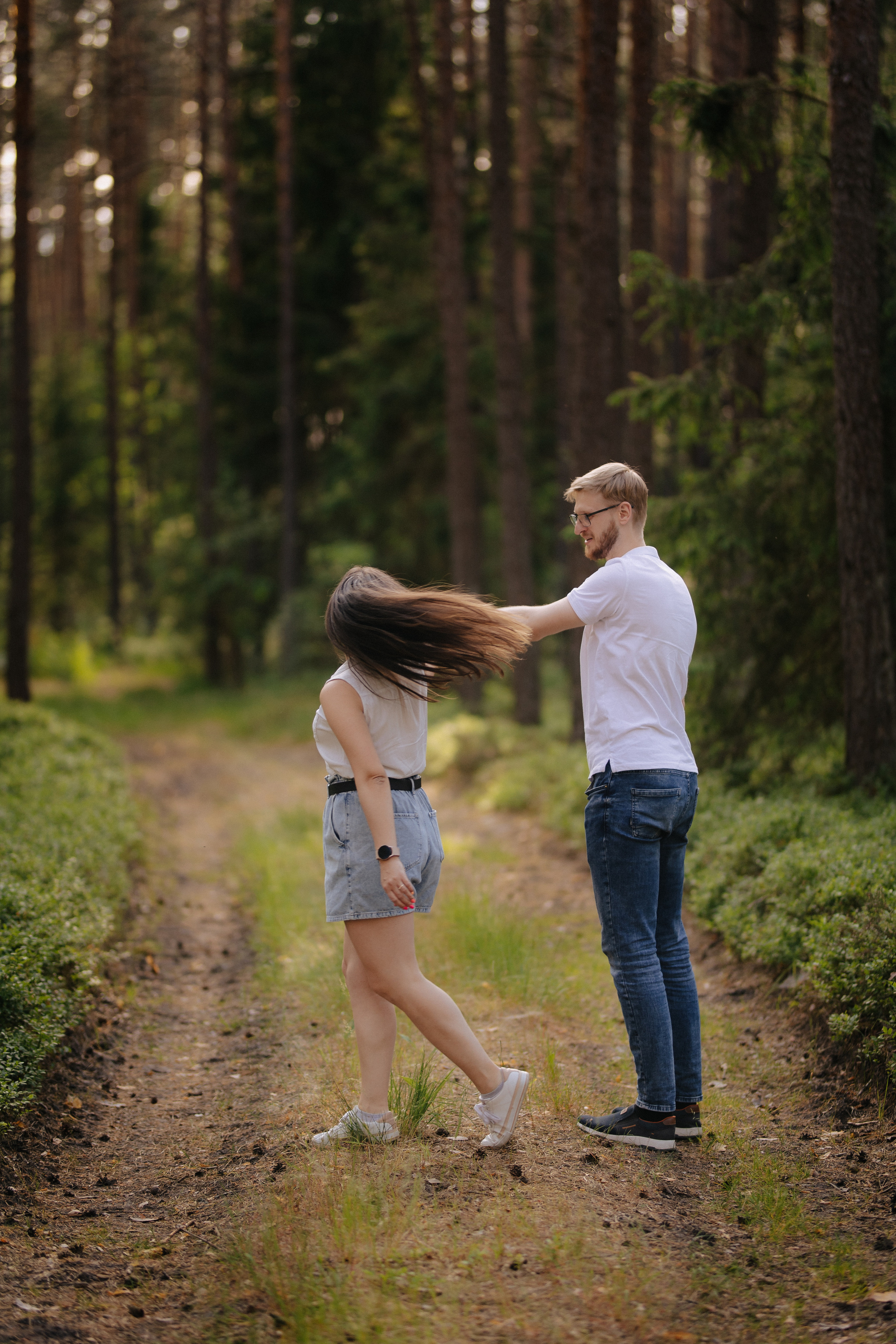 Priešvestuvinė fotosesija Kazlų Rūdos miškuose