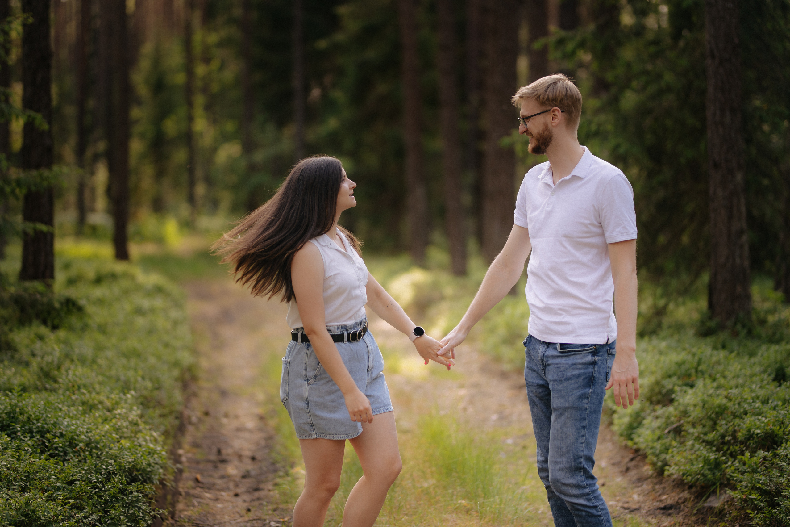 Priešvestuvinė fotosesija Kazlų Rūdos miškuose