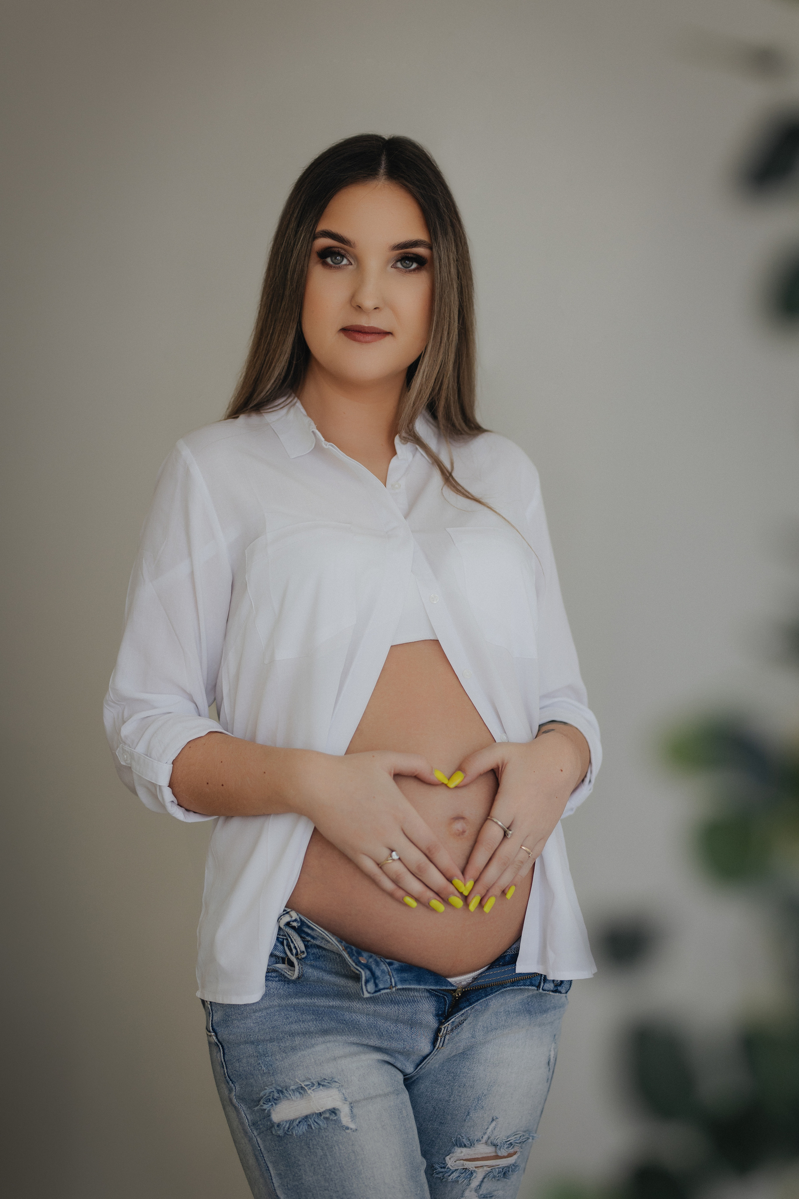 Laukimo (nėščiosios) fotosesija Marijampolėje, fotostudijoje