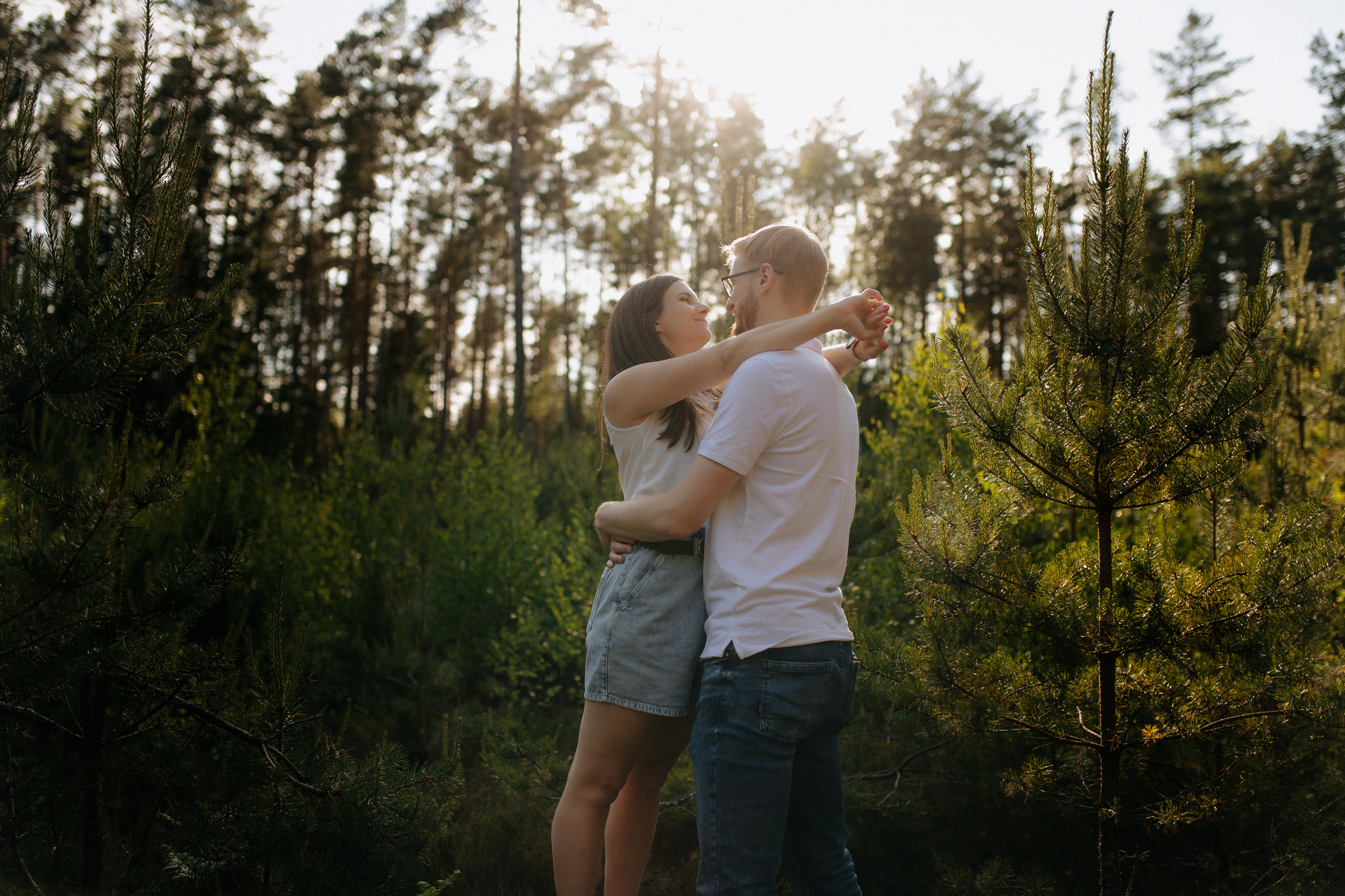 Priešvestuvinė fotosesija Kazlų Rūdos miškuose