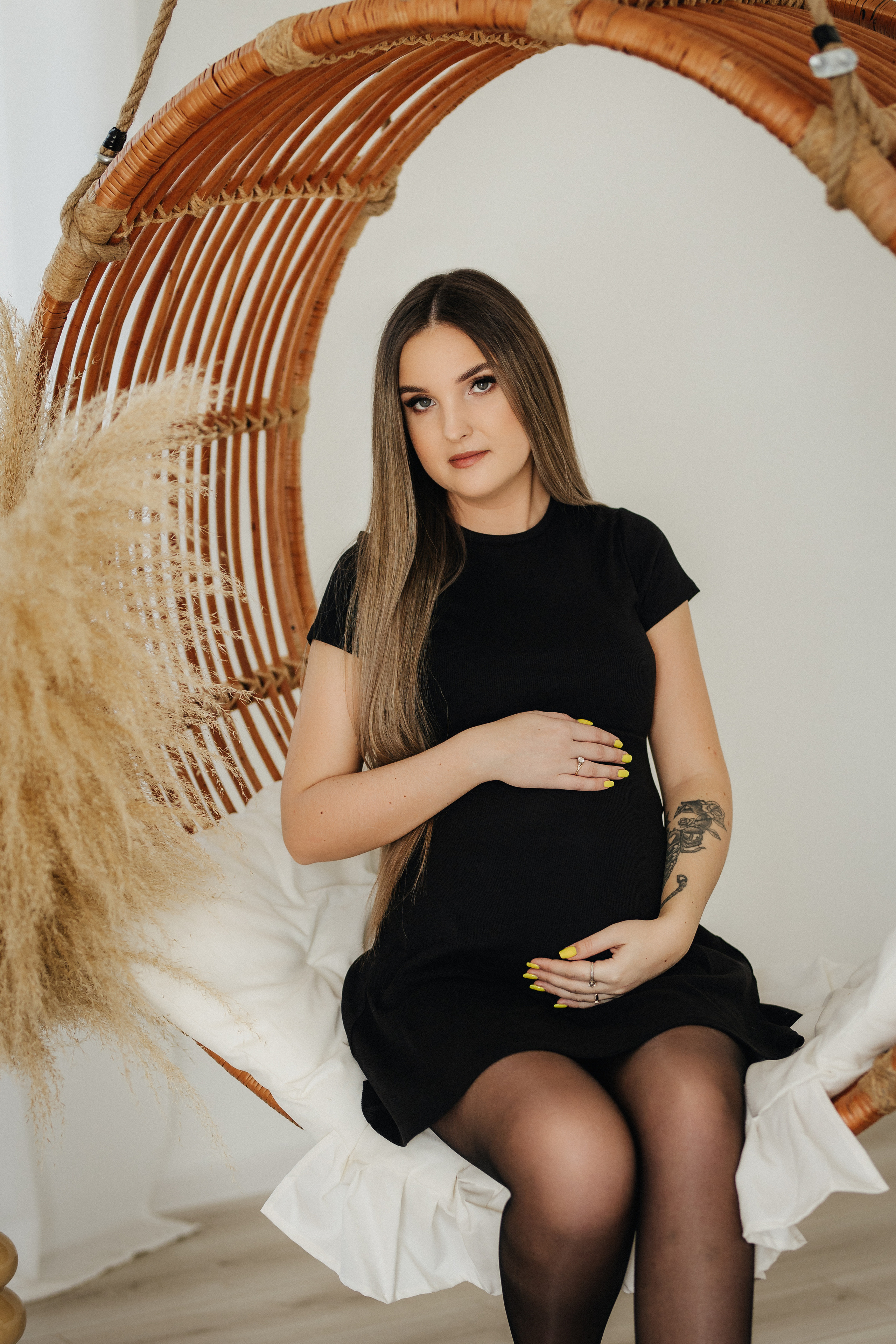 Laukimo (nėščiosios) fotosesija Marijampolėje, fotostudijoje