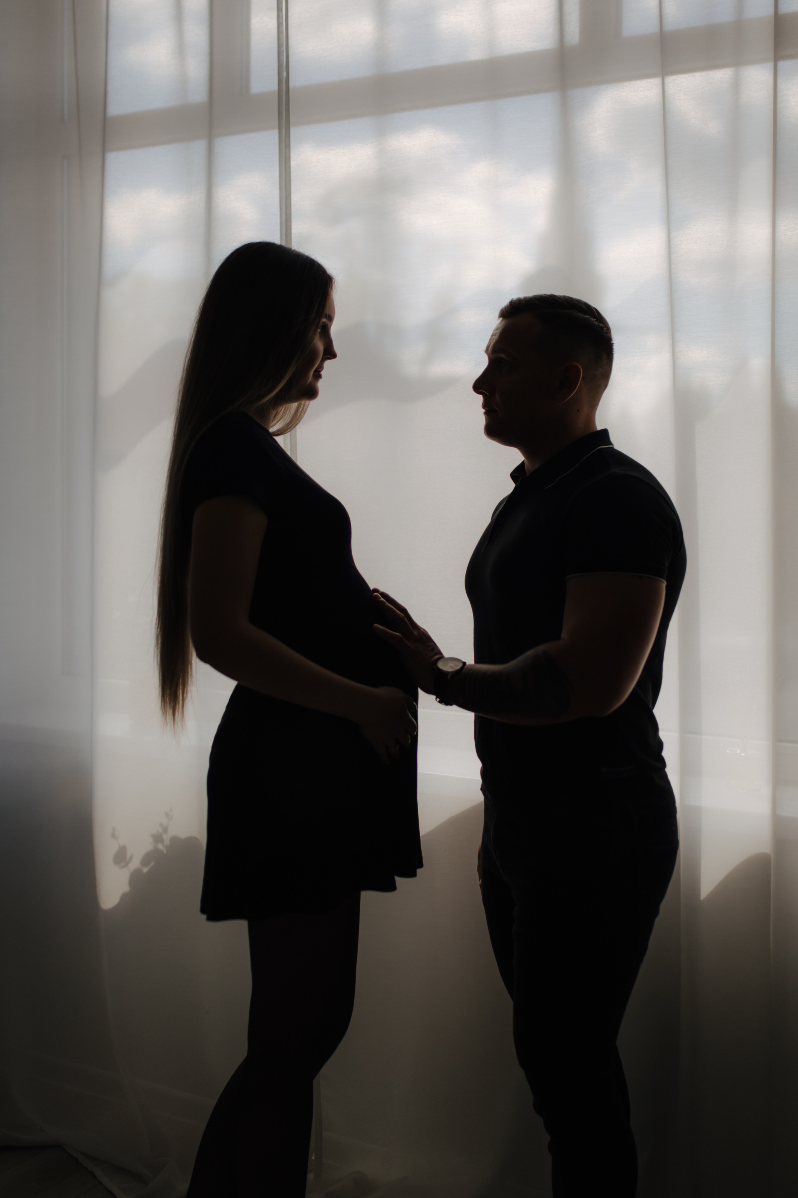 Laukimo (nėščiosios) fotosesija Marijampolėje, fotostudijoje