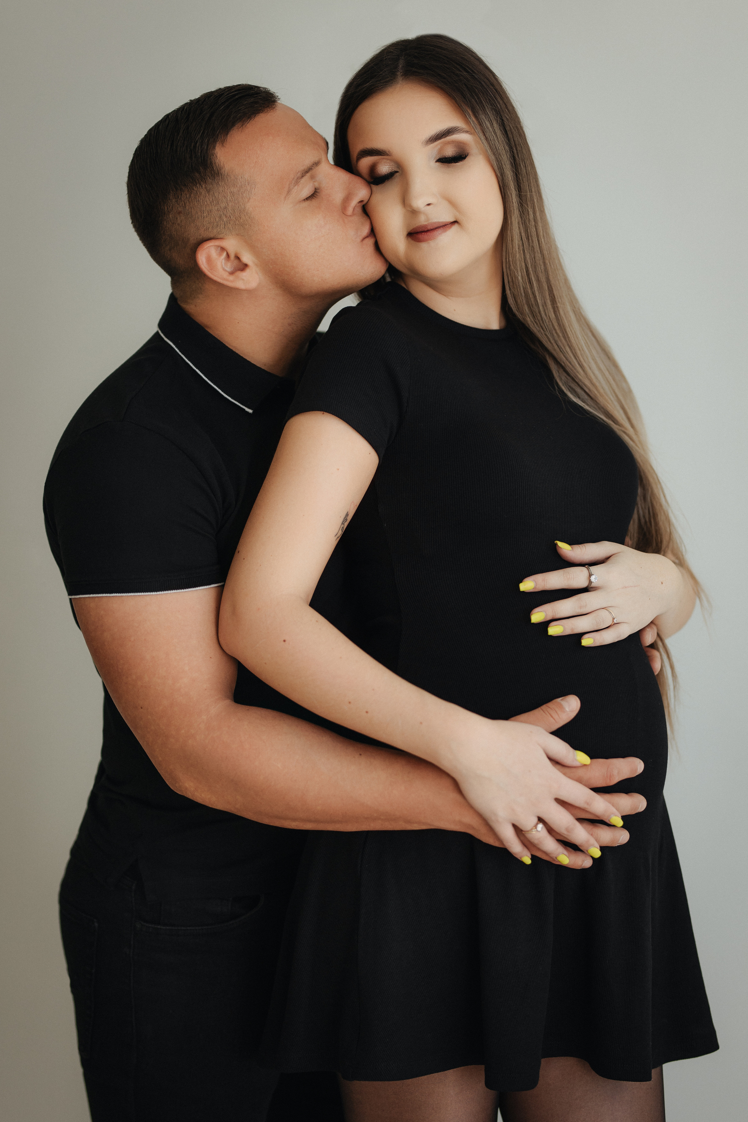 Laukimo (nėščiosios) fotosesija Marijampolėje, fotostudijoje