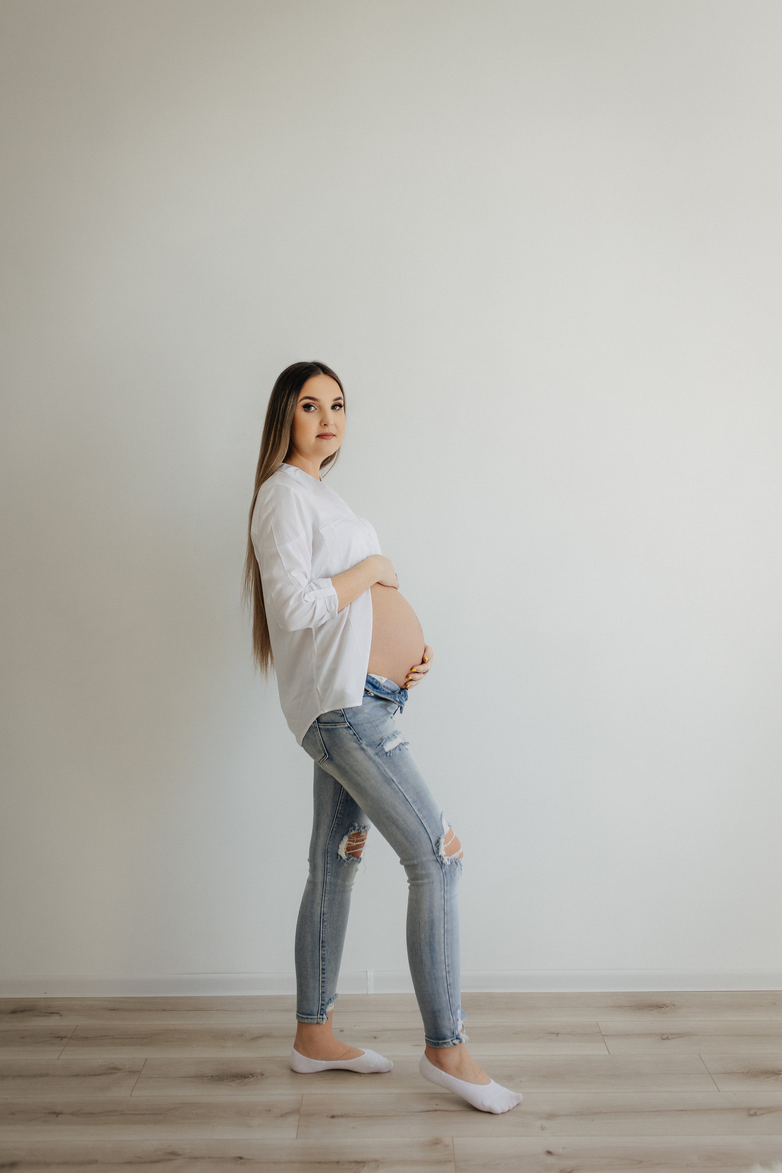 Laukimo (nėščiosios) fotosesija Marijampolėje, fotostudijoje