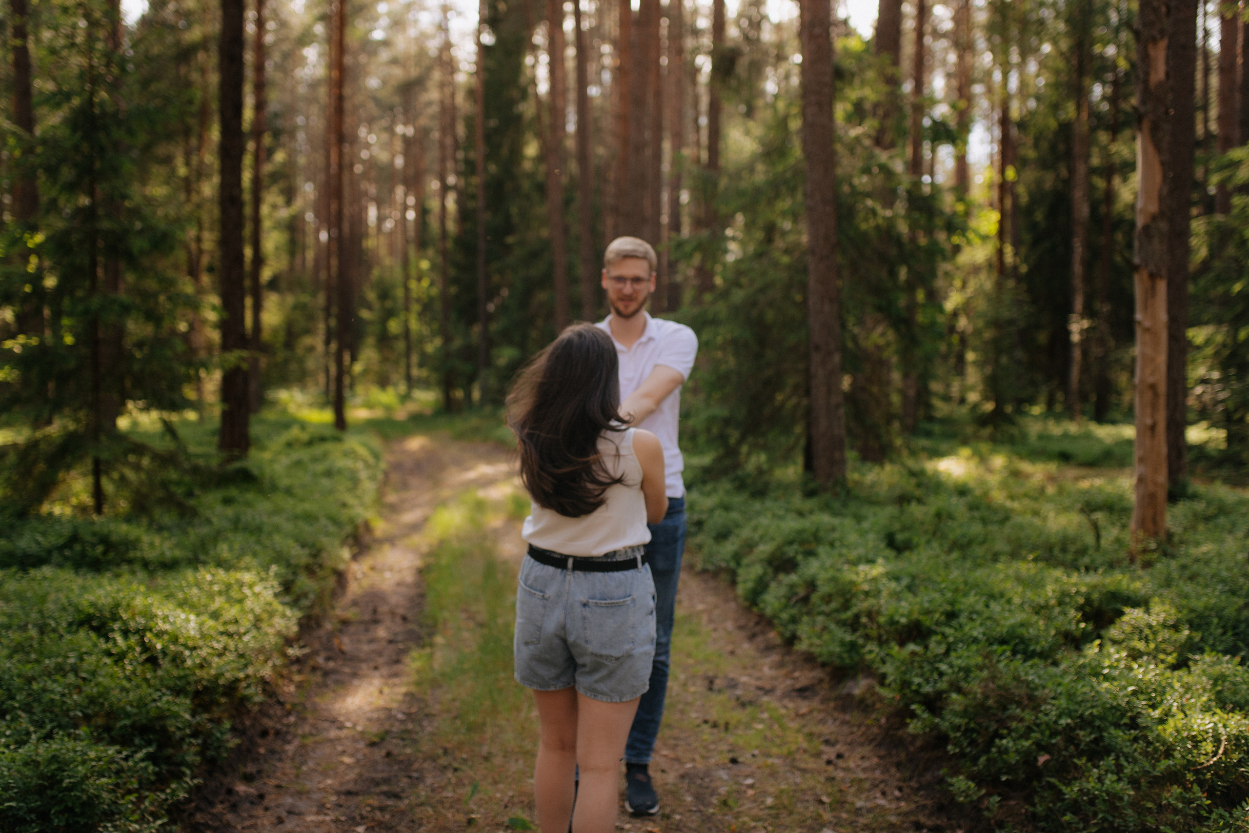 Priešvestuvinė fotosesija Kazlų Rūdos miškuose