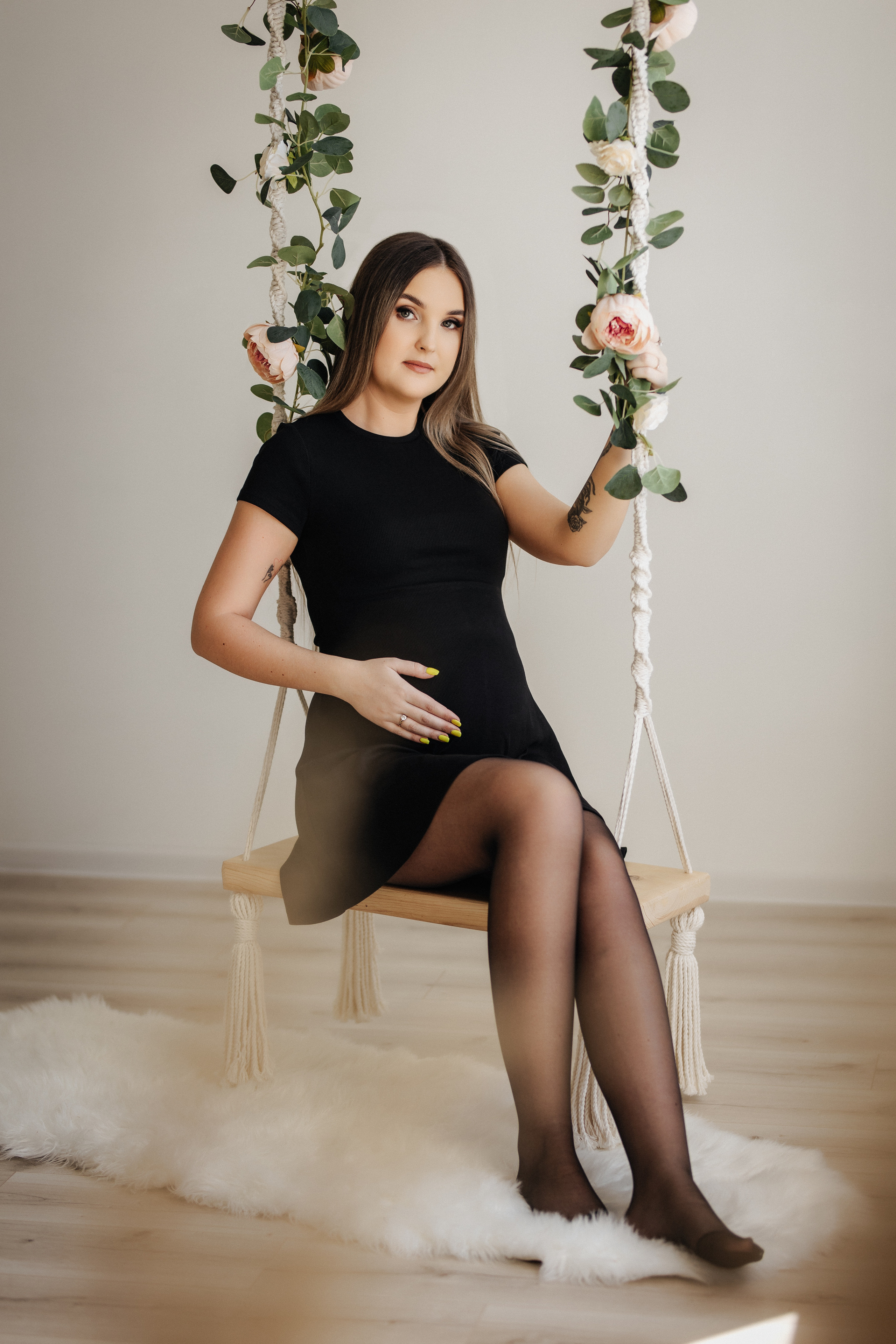 Laukimo (nėščiosios) fotosesija Marijampolėje, fotostudijoje